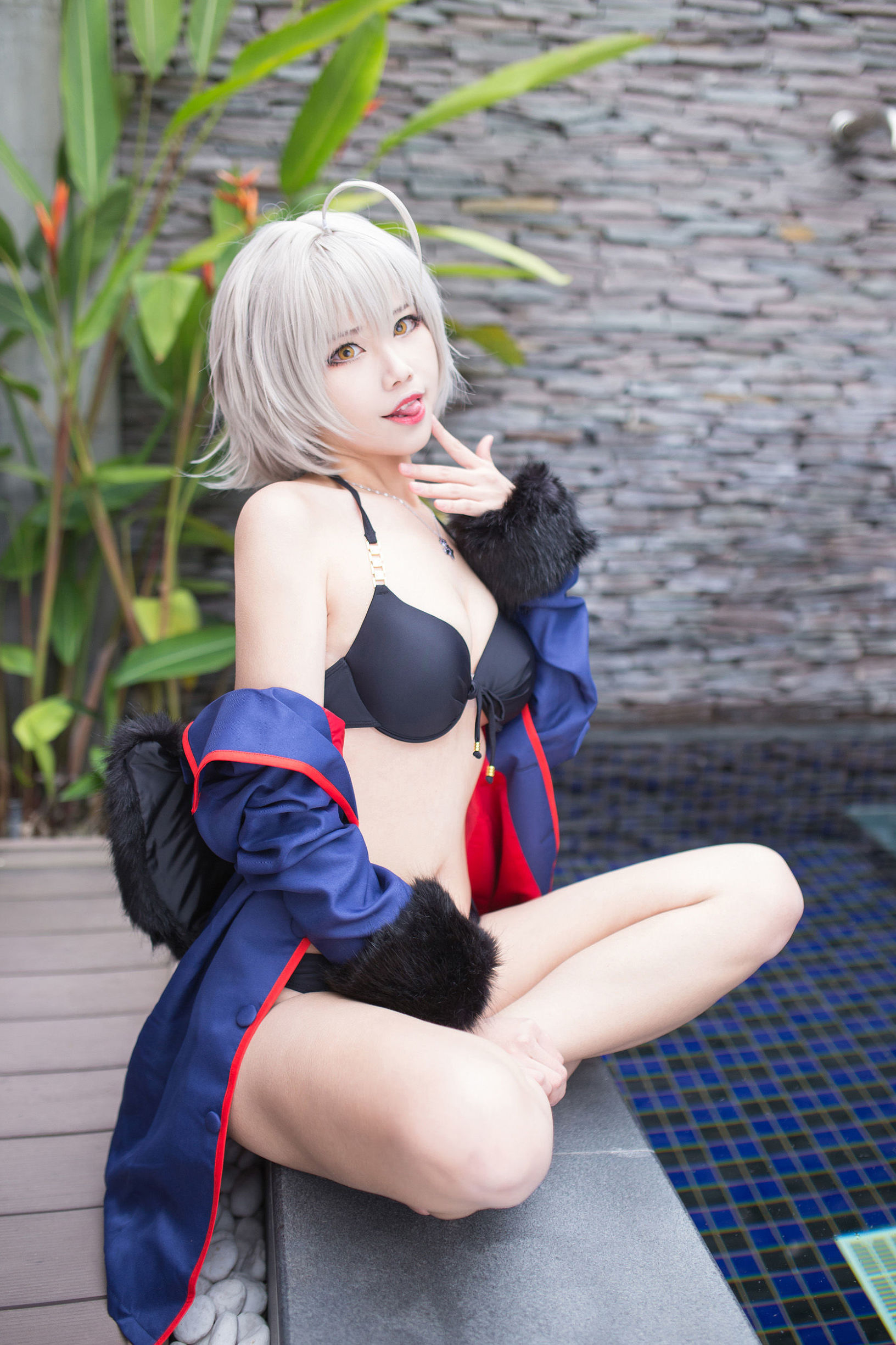 Cosplay寫真] Coser萱-KaYa - 黑贞 黑呆毛內衣