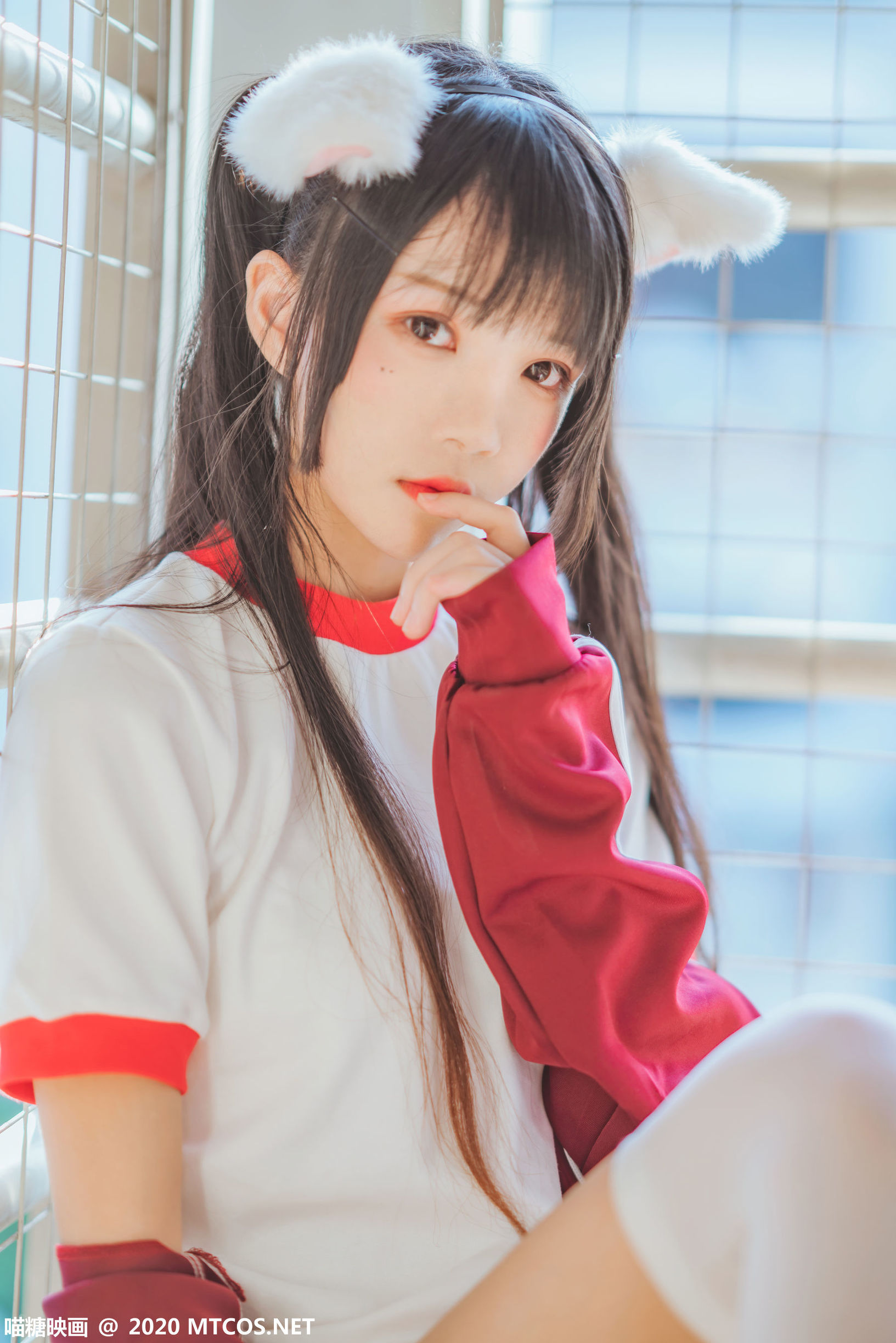 Miêu Đường Điện Ảnh] VOL.308 Áo Thể Dục Màu Đỏ
