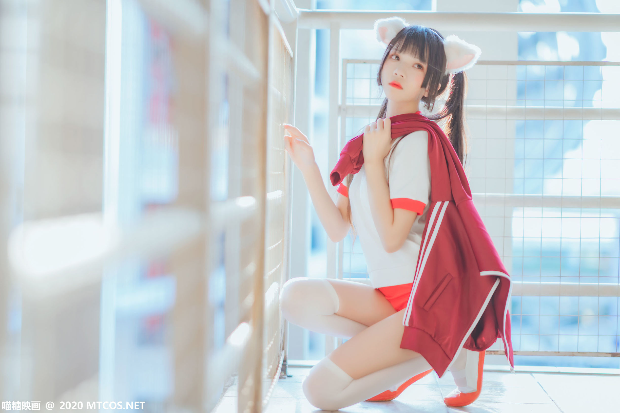 Miêu Đường Điện Ảnh] VOL.308 Áo Thể Dục Màu Đỏ