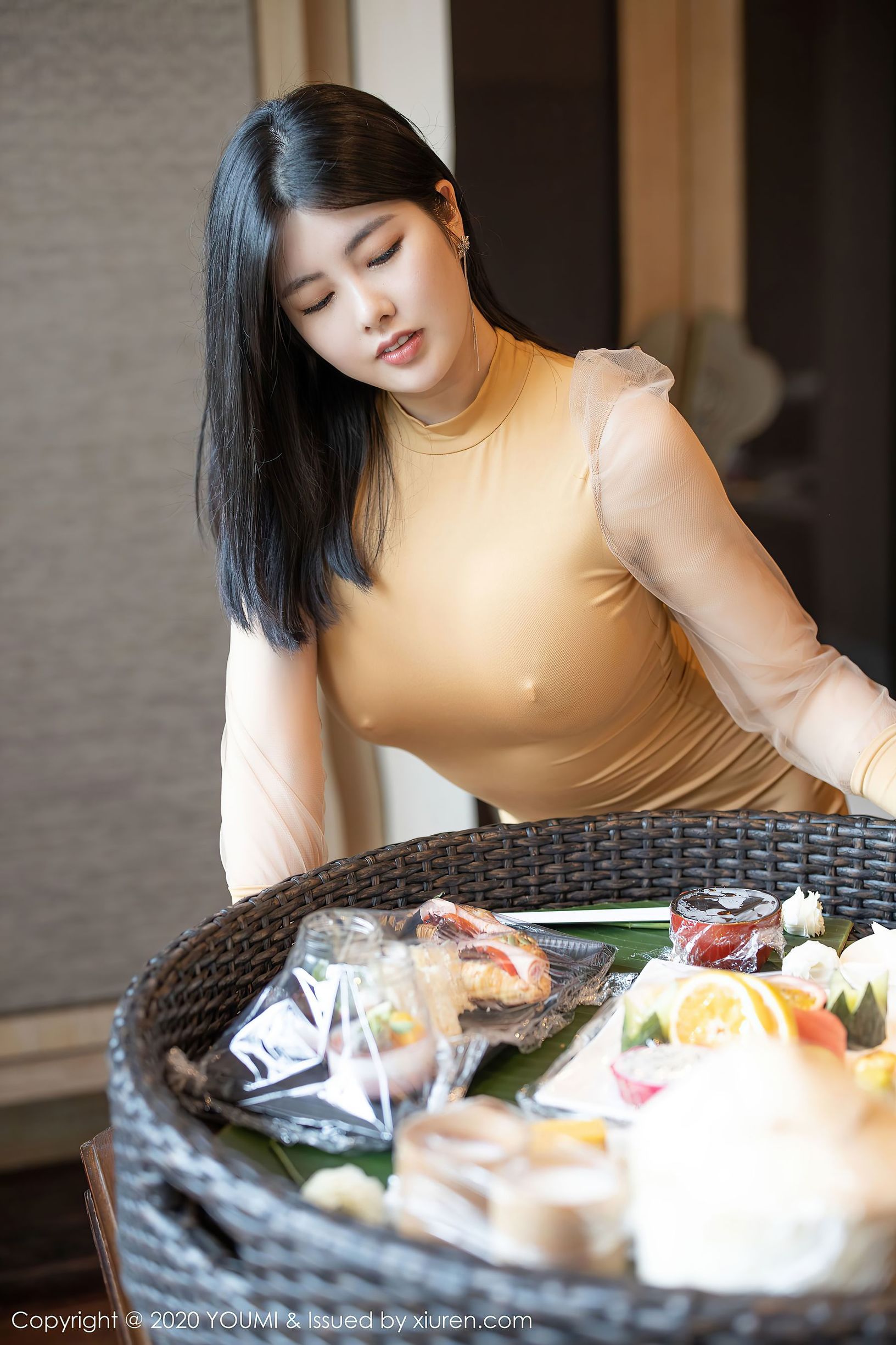 尤蜜薈YouMi] Vol.528 娜露Selena