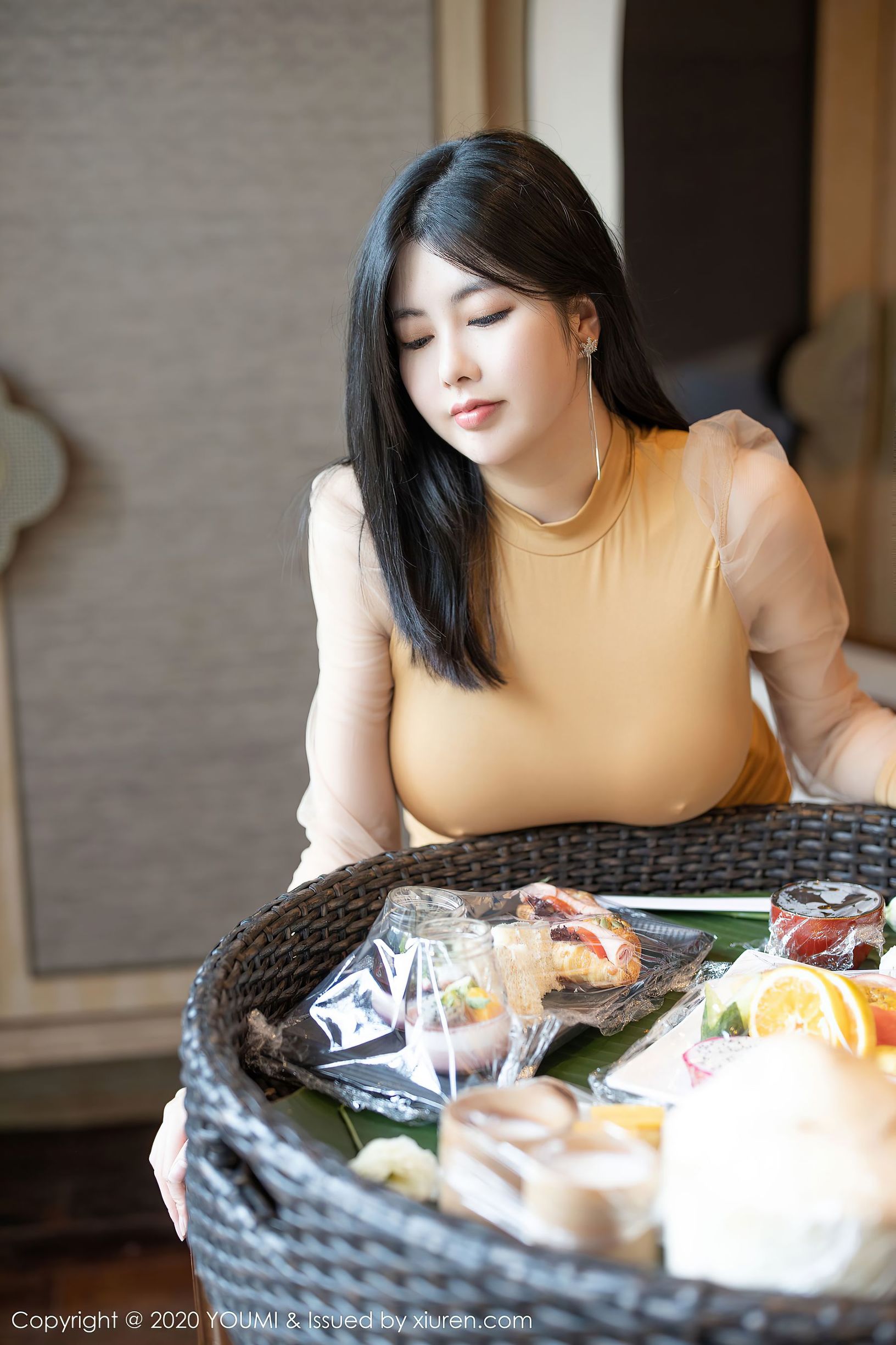 尤蜜薈YouMi] Vol.528 娜露Selena