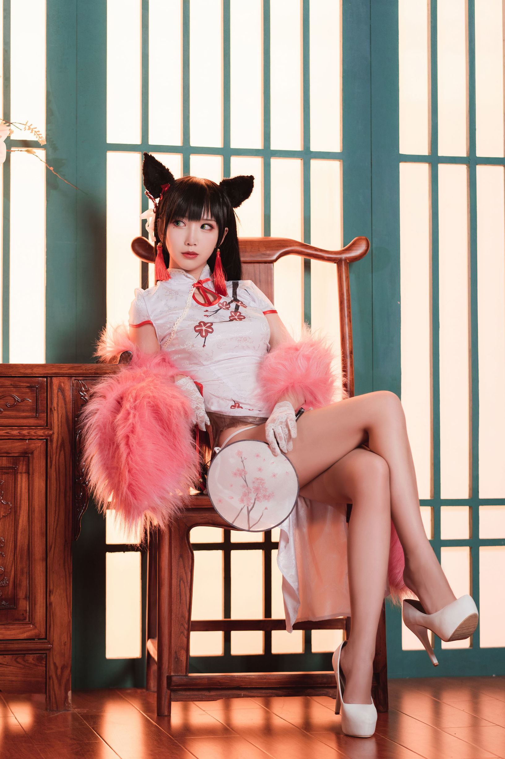 Internet Celebrity Coser] Cute Popular Cosplayer Mian Bing Xian Er - Qipao Ai Dang
