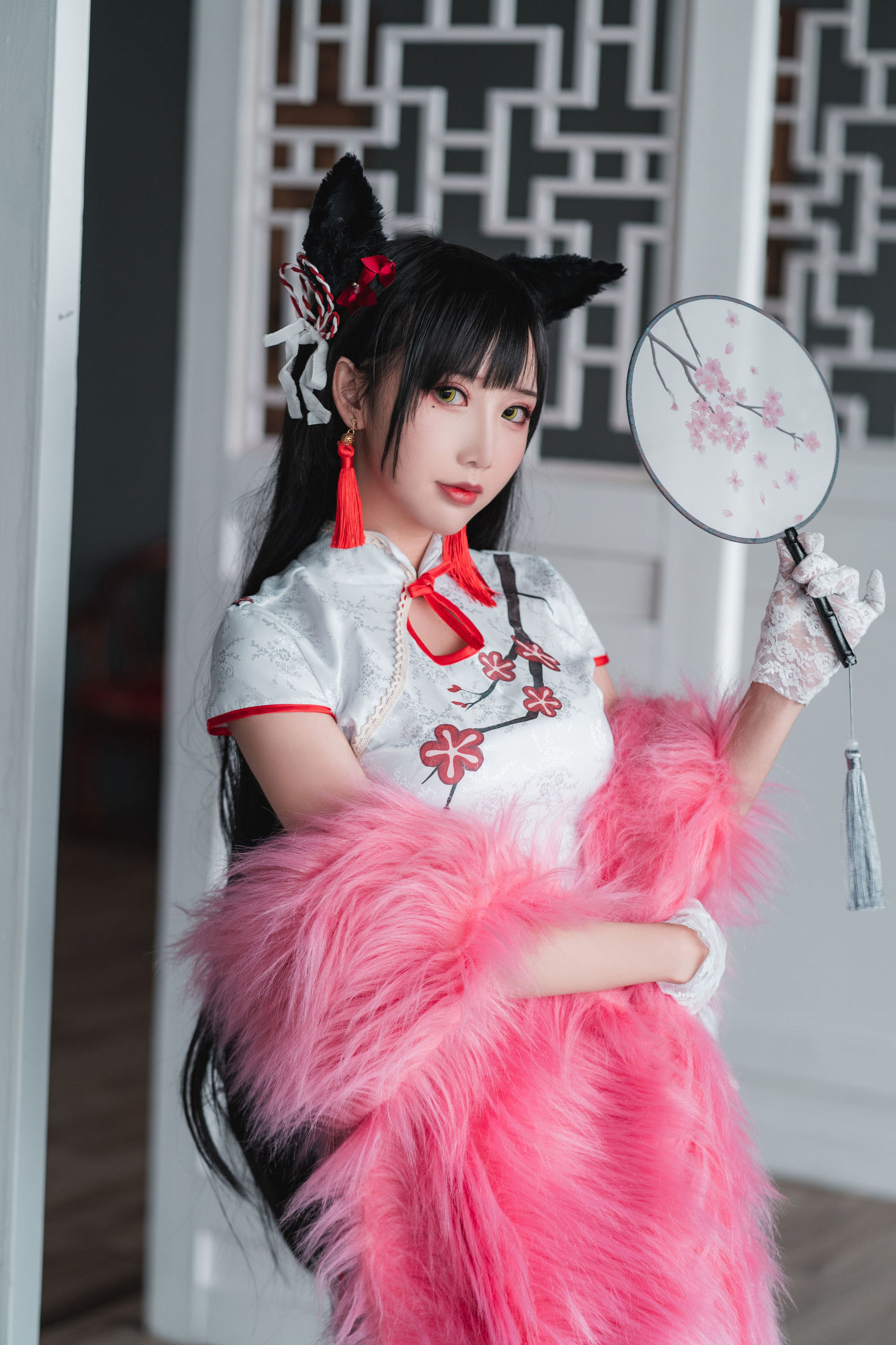 Internet Celebrity Coser] Cute Popular Cosplayer Mian Bing Xian Er - Qipao Ai Dang
