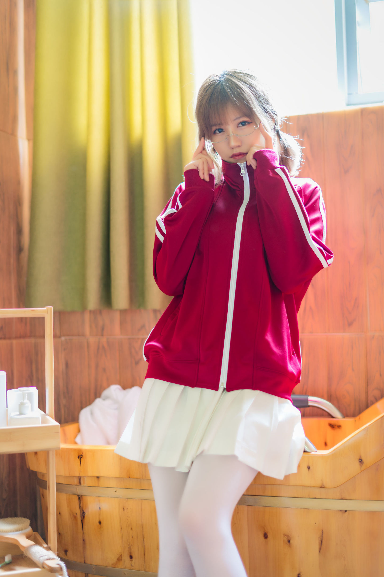 Net Red COSER] Blogger anime Ogura Chiyo w - Trang phục thể dục đỏ