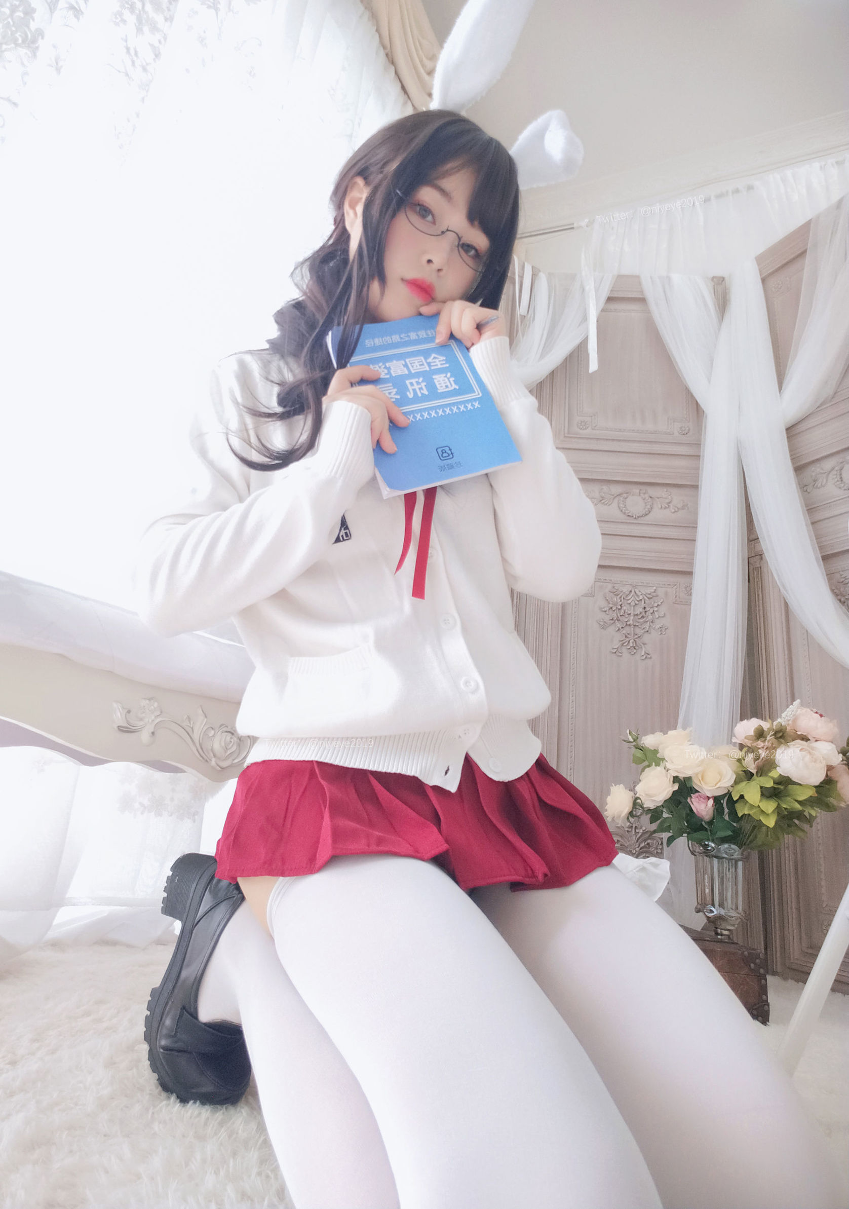 [网红COSER] 萌系小姐姐-白烨- - 发情期