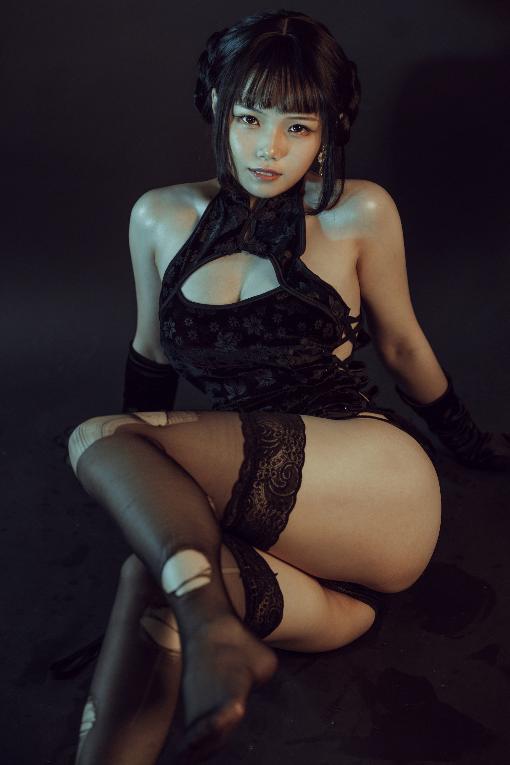 Internet Celebrity Cosplayer] July Meowzi - Black Qipao
