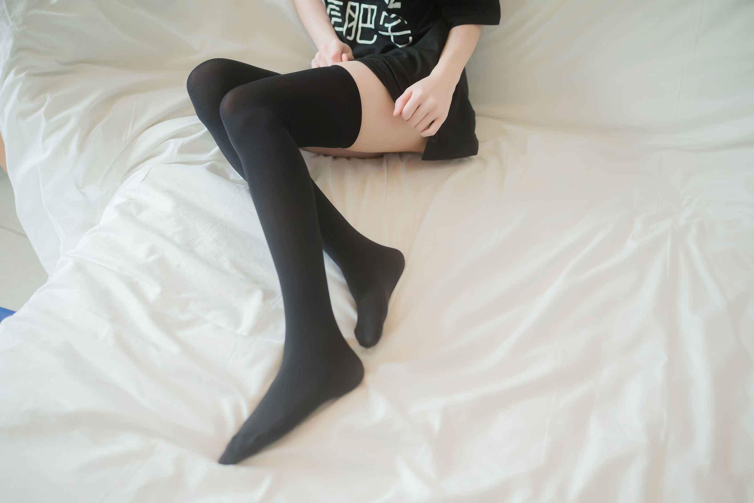 Netizen Coser] Blogger anime Kitaro_绮太郎 - Áo ngắn tay đôi đuôi ngựa