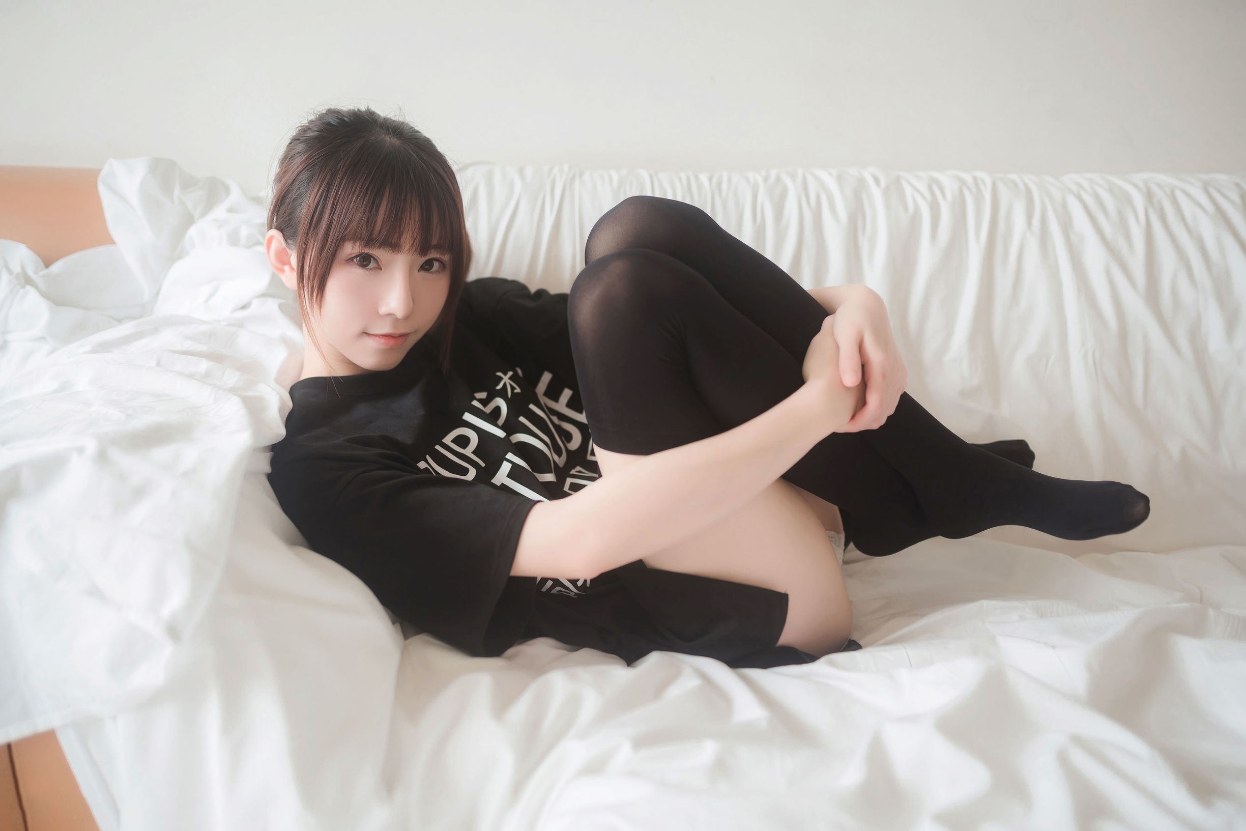 ネット有名人COSER] アニメブロガー キタロー - 半袖ツインテール