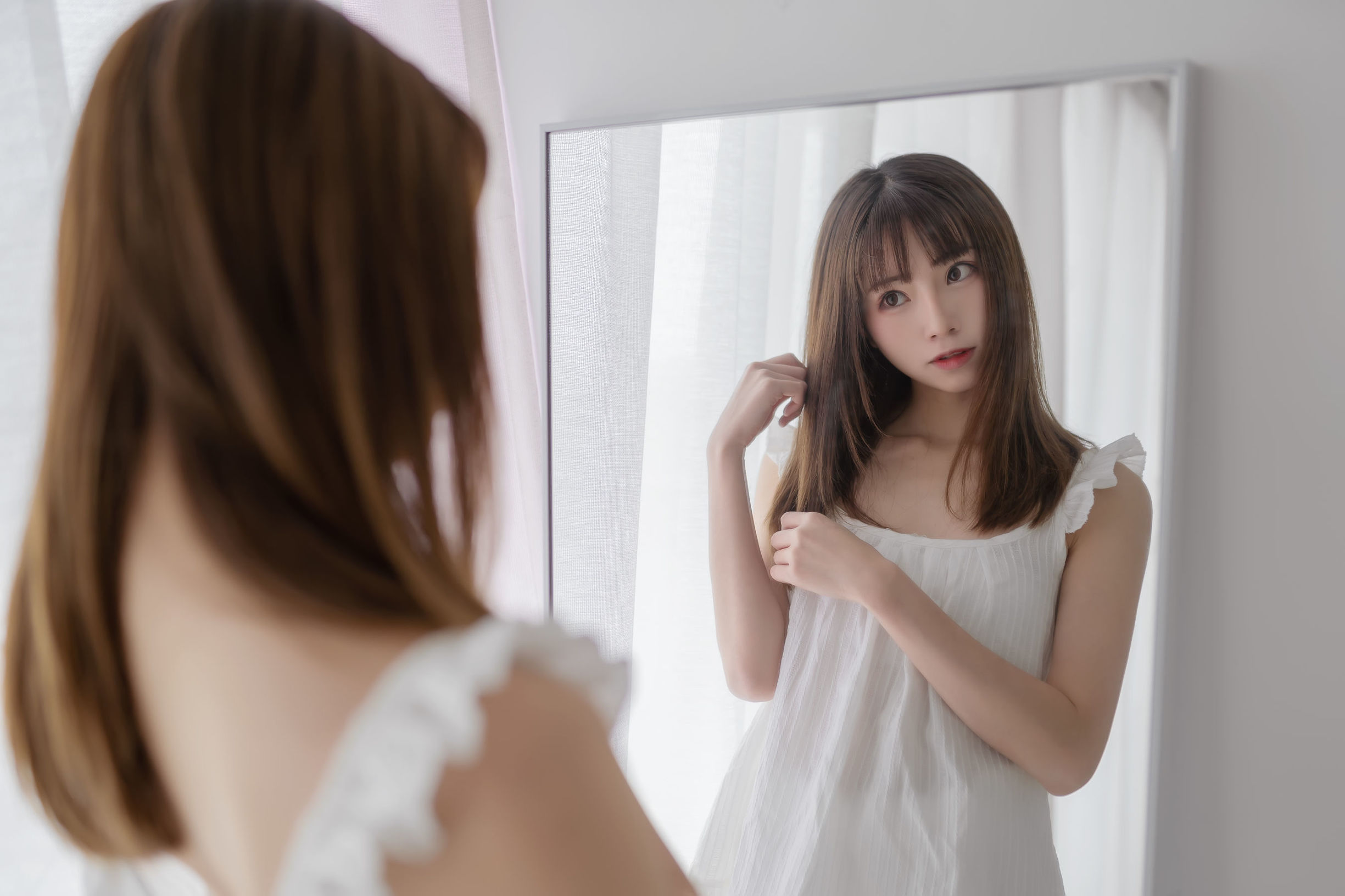 Internet Celebrity Cosplayer] Anime Blogger Kitaro_绮太郎 - White Pajamas