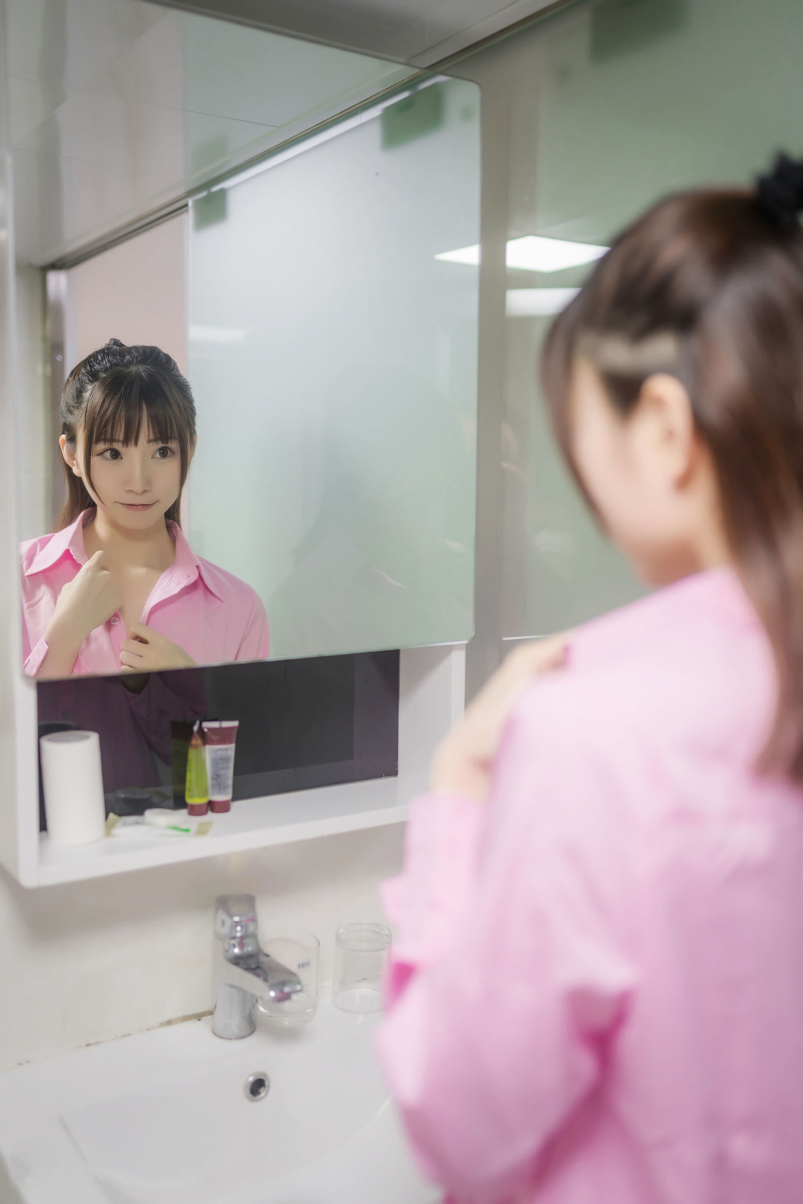 Netizen COSER] Blogger Anime Kitaro_ Kì Ta Rô - Áo sơ mi màu hồng