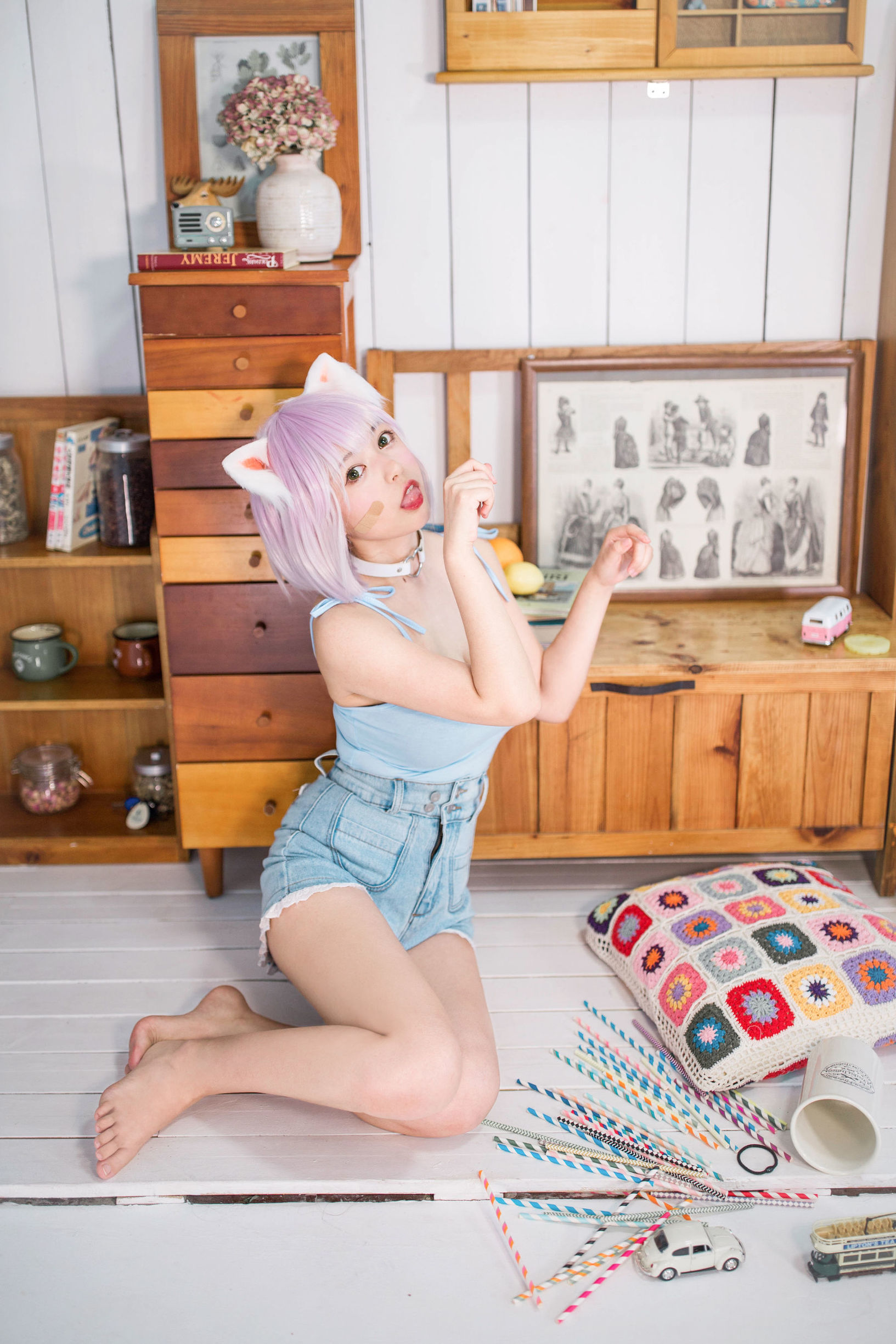 網紅COSER] 大眼萌妹黑貓貓OvO - 養貓小課堂