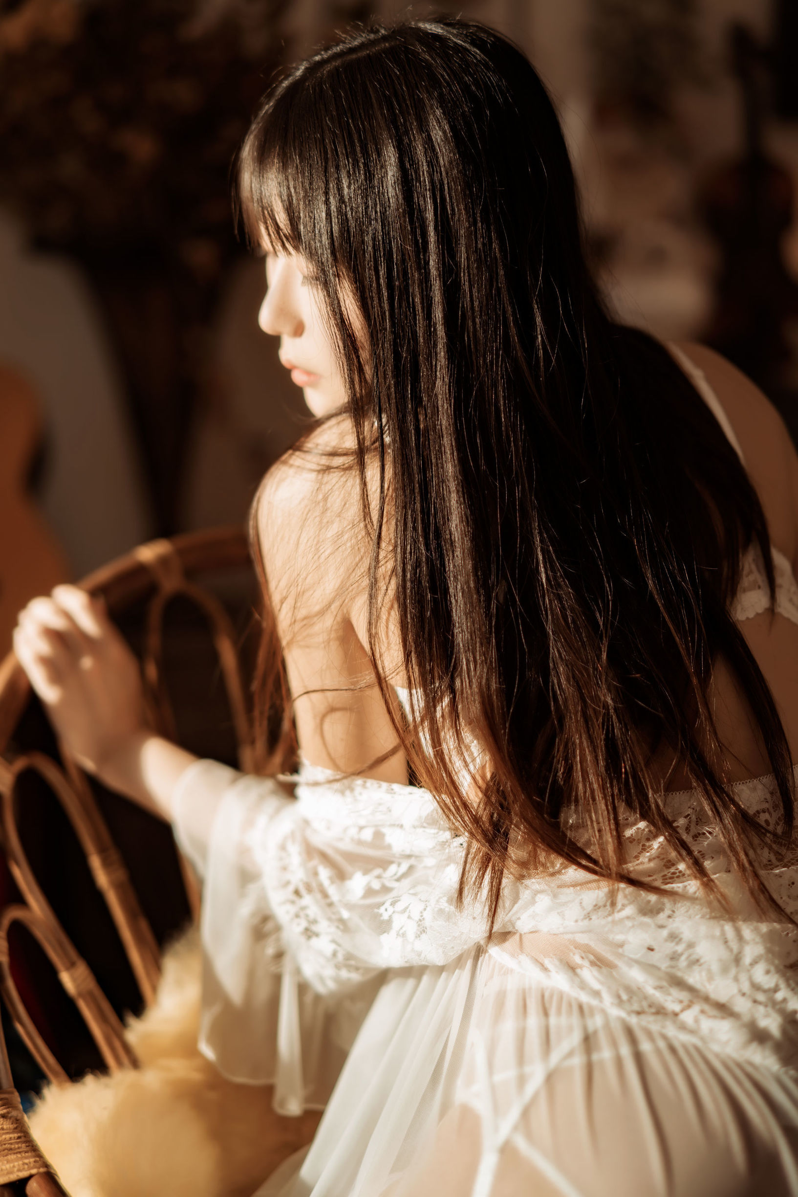 [网红COSER] 香草喵露露 - 室内白色蕾丝
