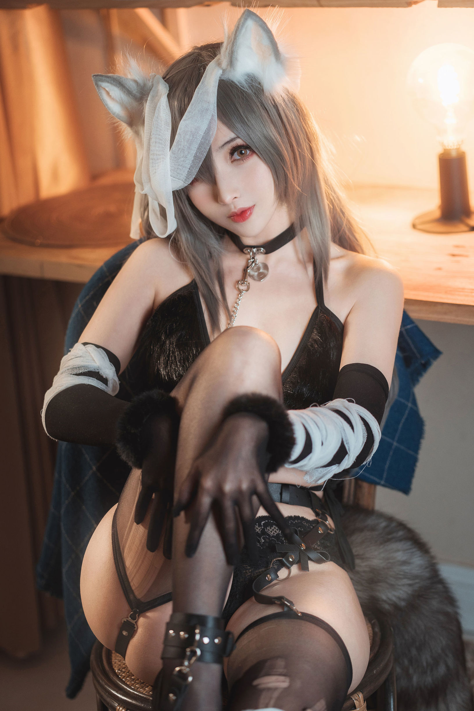 Internet Celebrity Cosplayer] COS Welfare rioko Liangliangzi - Injured Gray Wolf Sister