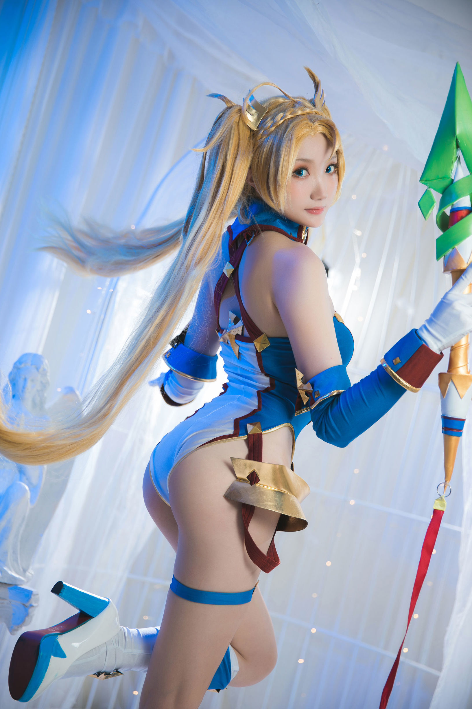 Net Red Coser] Coser Qua Hi Jang Phúc Lợi - Bradamante