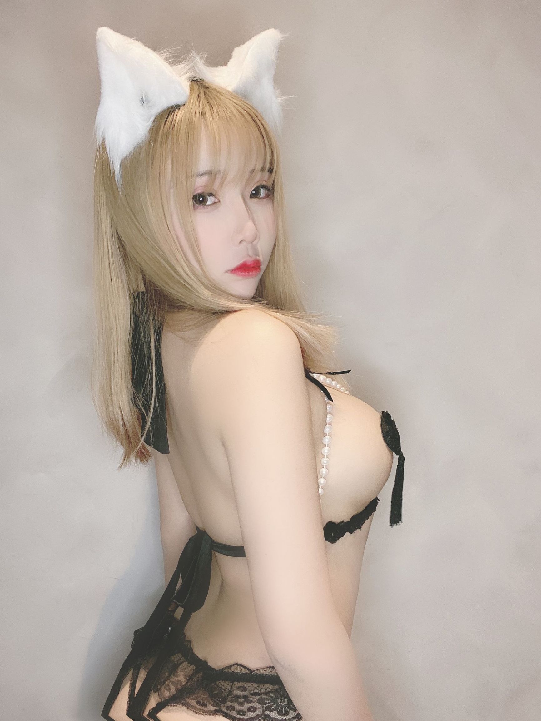Internet Celebrity Coser] 2D Girl Takes Away Mo Zi aa - Little Tail Selfie