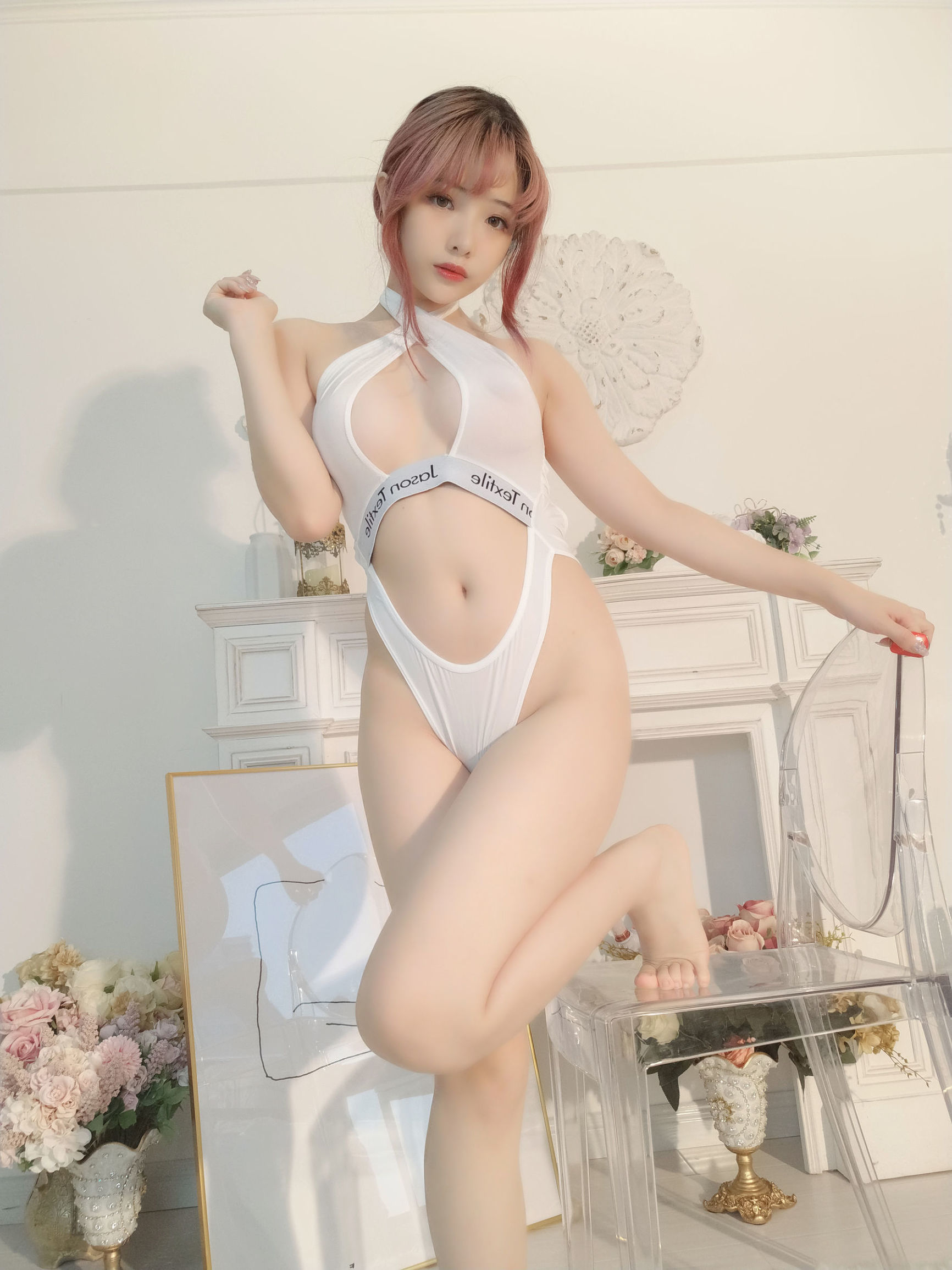 Net Red Coser] Blogger Anime Vân Mị - Cô gái Thể thao