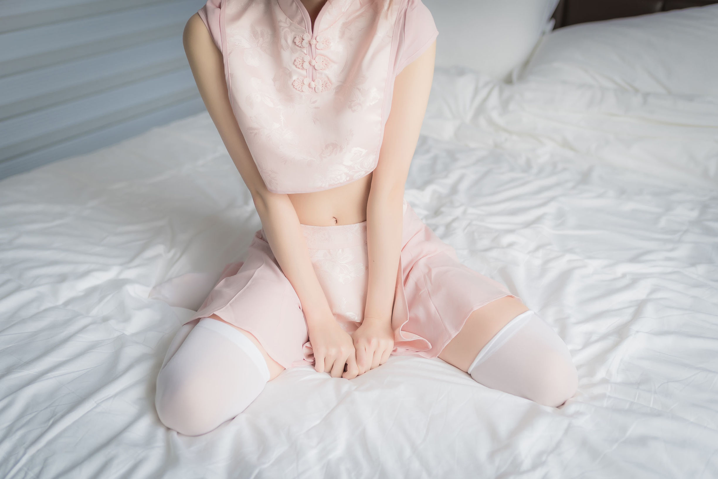 ネット有名人COSER] アニメブロガーKitaro_キタロー - ピンクの団子