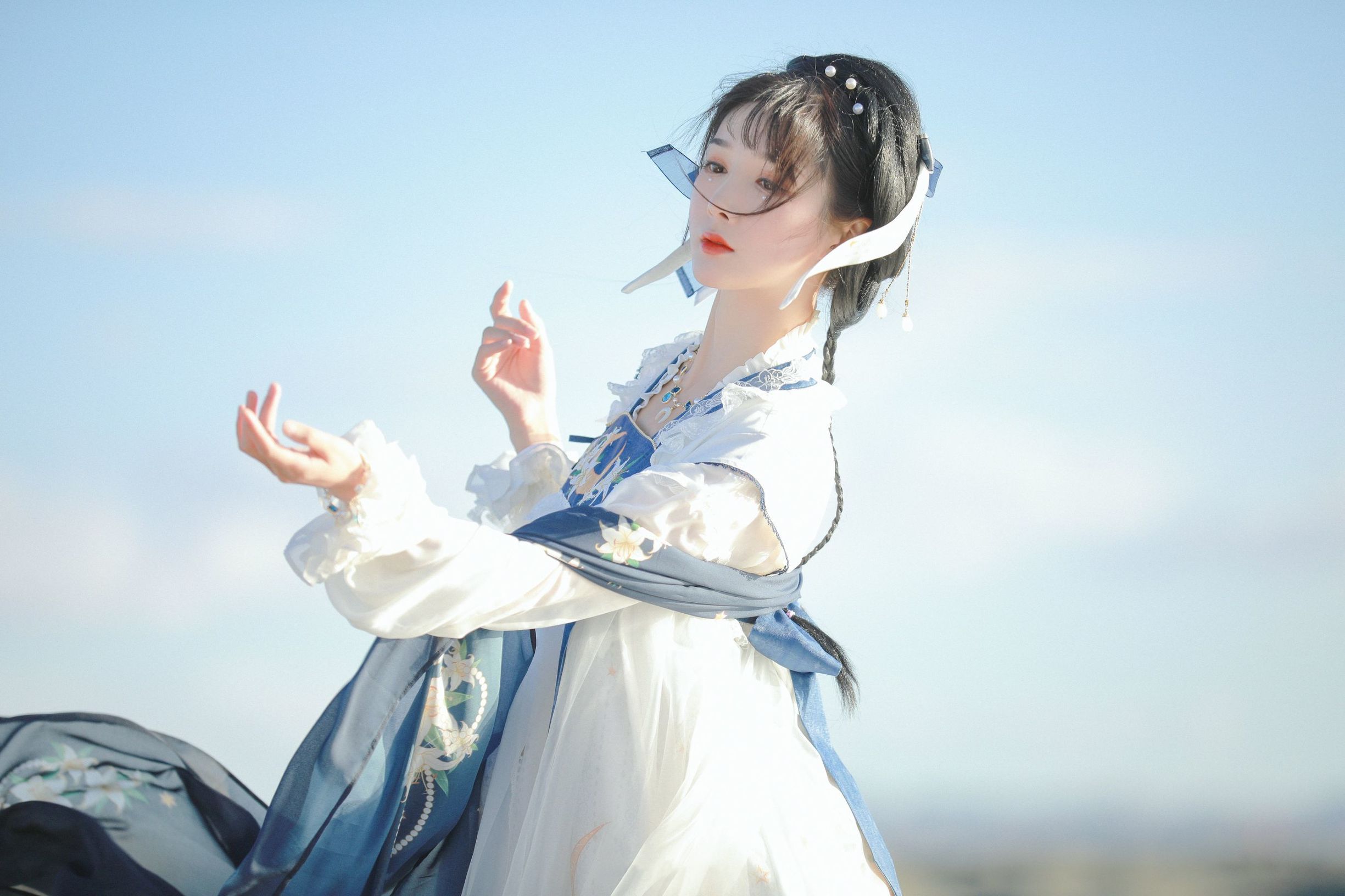 Coser Nổi tiếng] Blogger Weibo Cang Đại Lão - Biển sinh minh nguyệt