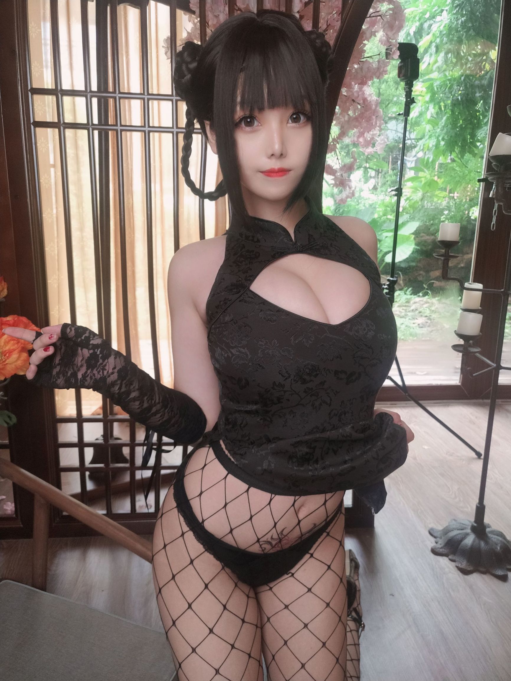 網紅COSER] 萌系小姐姐蜜汁貓裘 - 皮衣舞娘