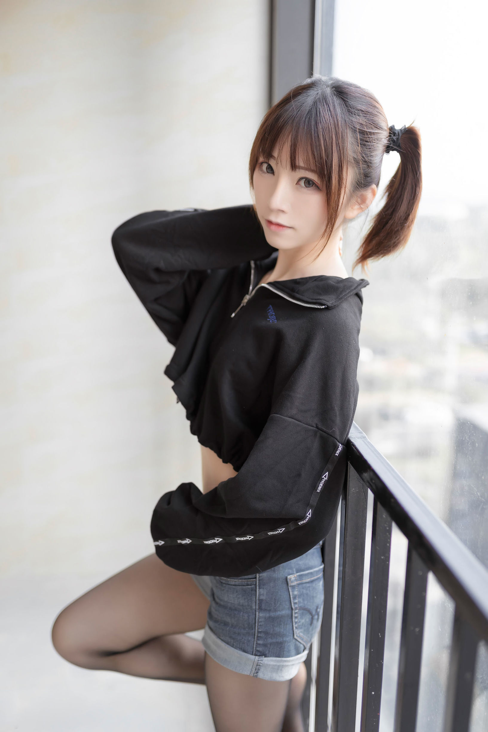 Coser nổi tiếng mạng] Blogger anime Kitaro_绮太郎 - Cô gái tóc đuôi ngựa đơn