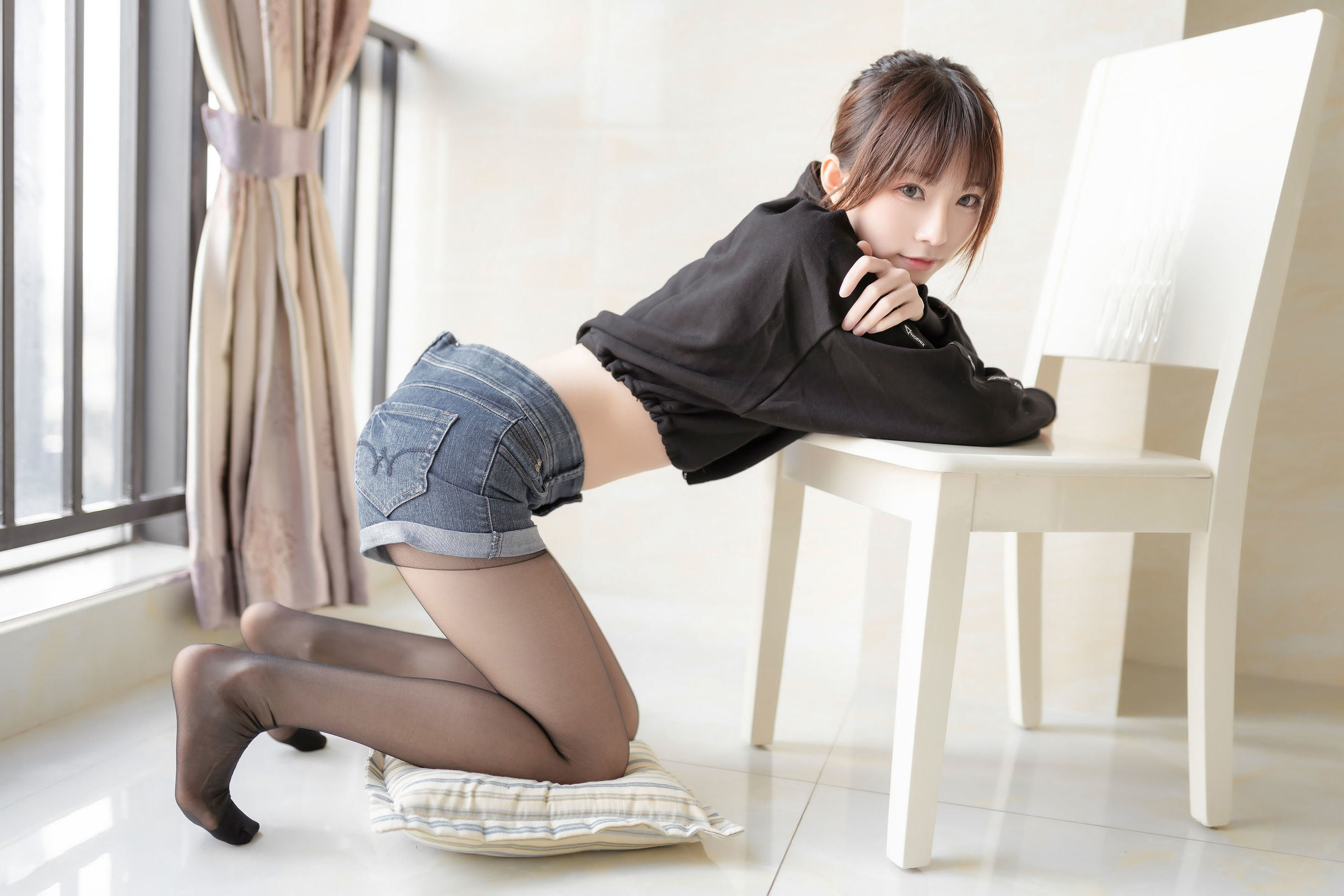 Coser nổi tiếng mạng] Blogger anime Kitaro_绮太郎 - Cô gái tóc đuôi ngựa đơn