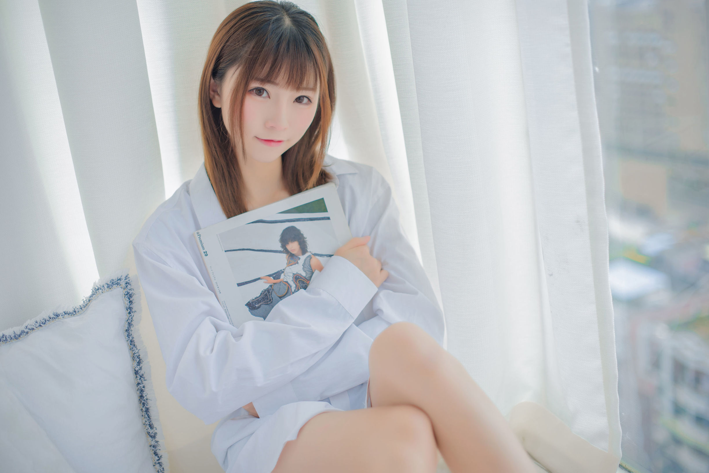 เน็ตไอดอลคอสเพลย์เยอร์] นักเขียนบล็อกอนิเมะ คิทาโร่_กี๋ตาโร่ - เสื้อเชิ้ตสีขาว