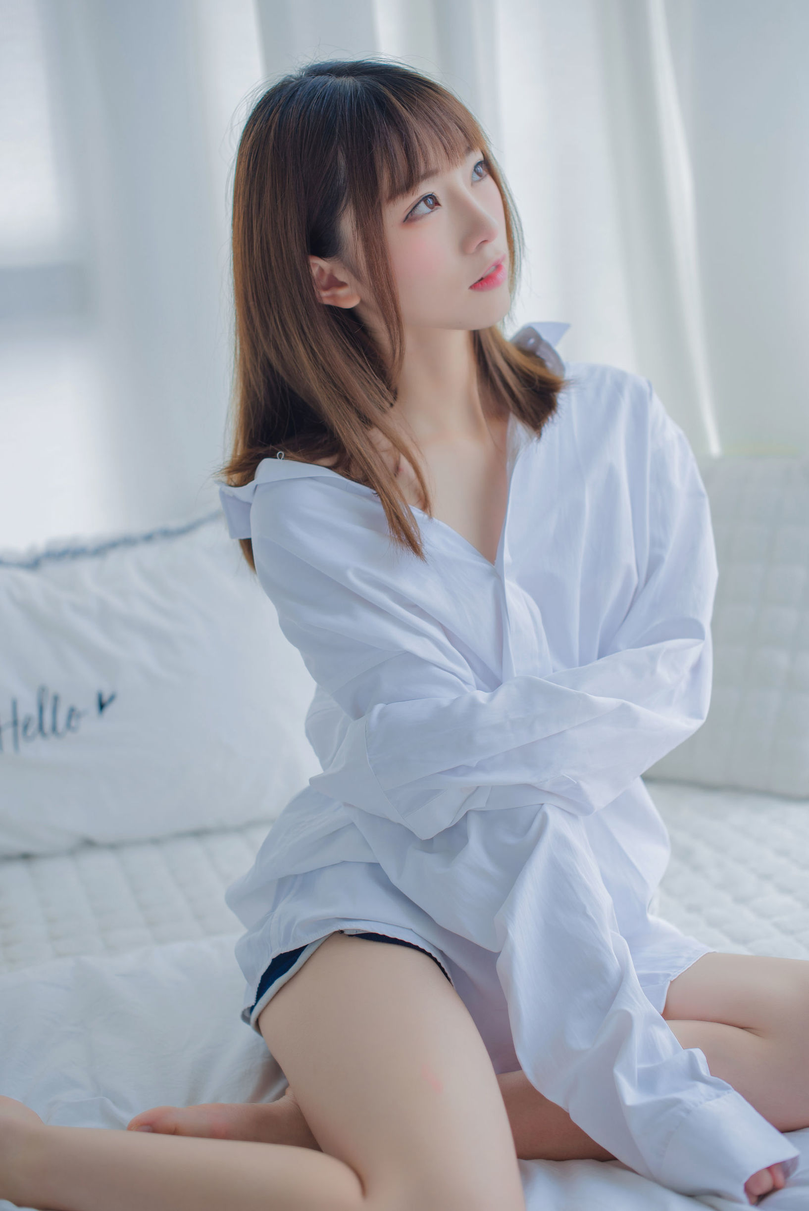 เน็ตไอดอลคอสเพลย์เยอร์] นักเขียนบล็อกอนิเมะ คิทาโร่_กี๋ตาโร่ - เสื้อเชิ้ตสีขาว