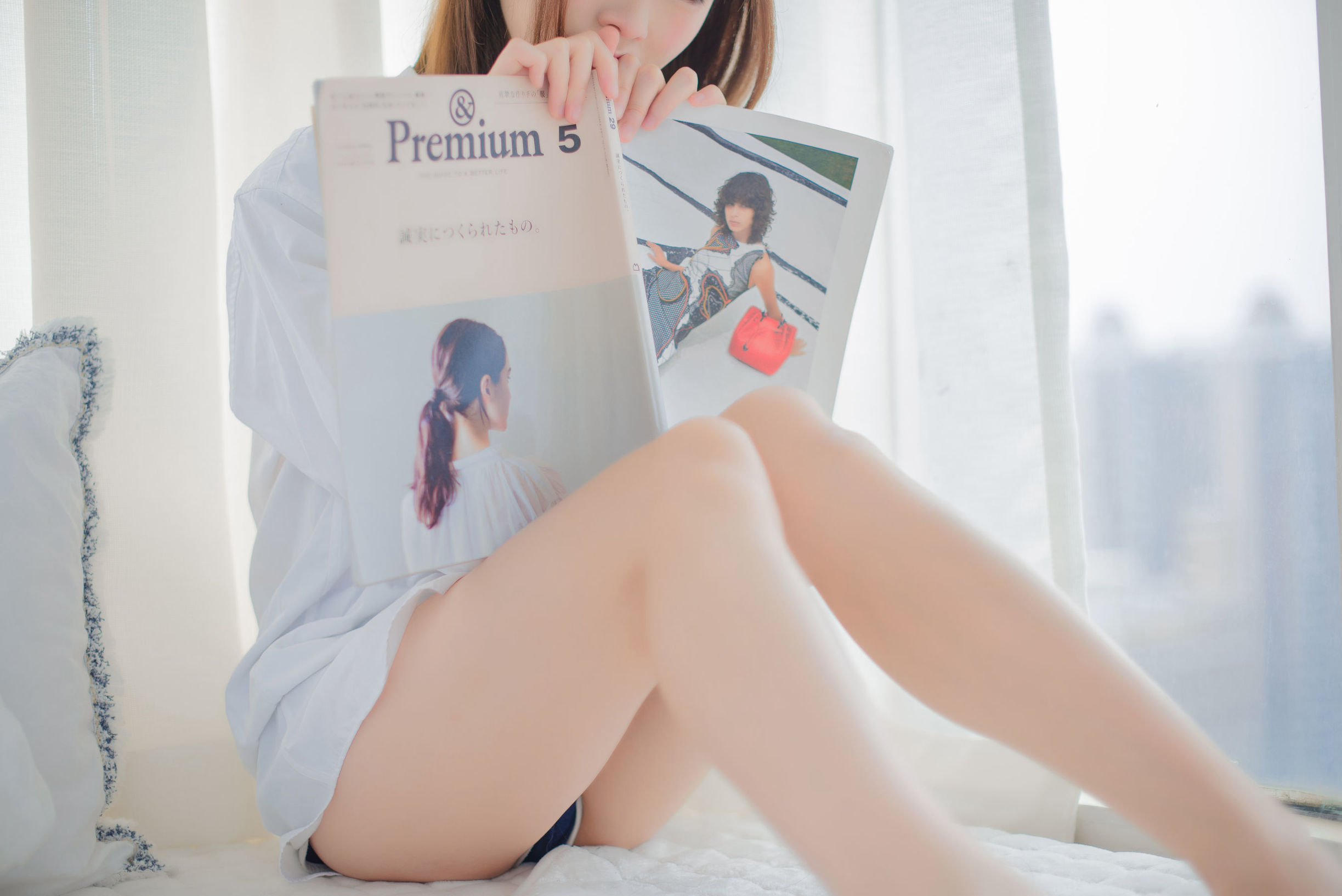 เน็ตไอดอลคอสเพลย์เยอร์] นักเขียนบล็อกอนิเมะ คิทาโร่_กี๋ตาโร่ - เสื้อเชิ้ตสีขาว