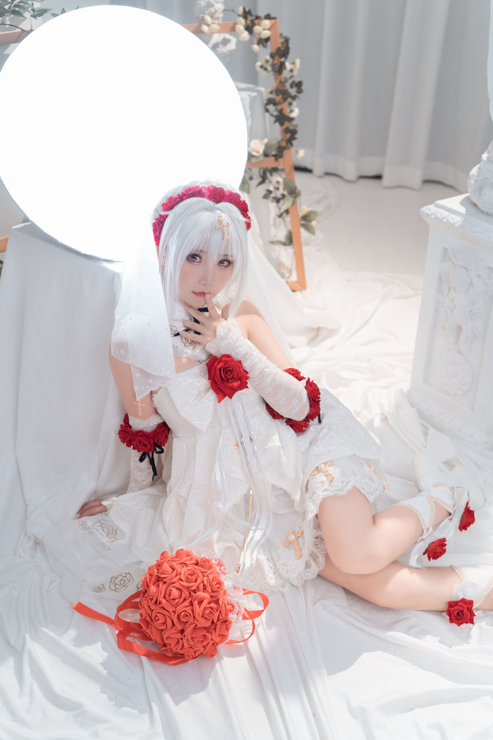 [網紅COSER] 可愛人氣Coser麵餅仙兒 - 德麗莎婚紗