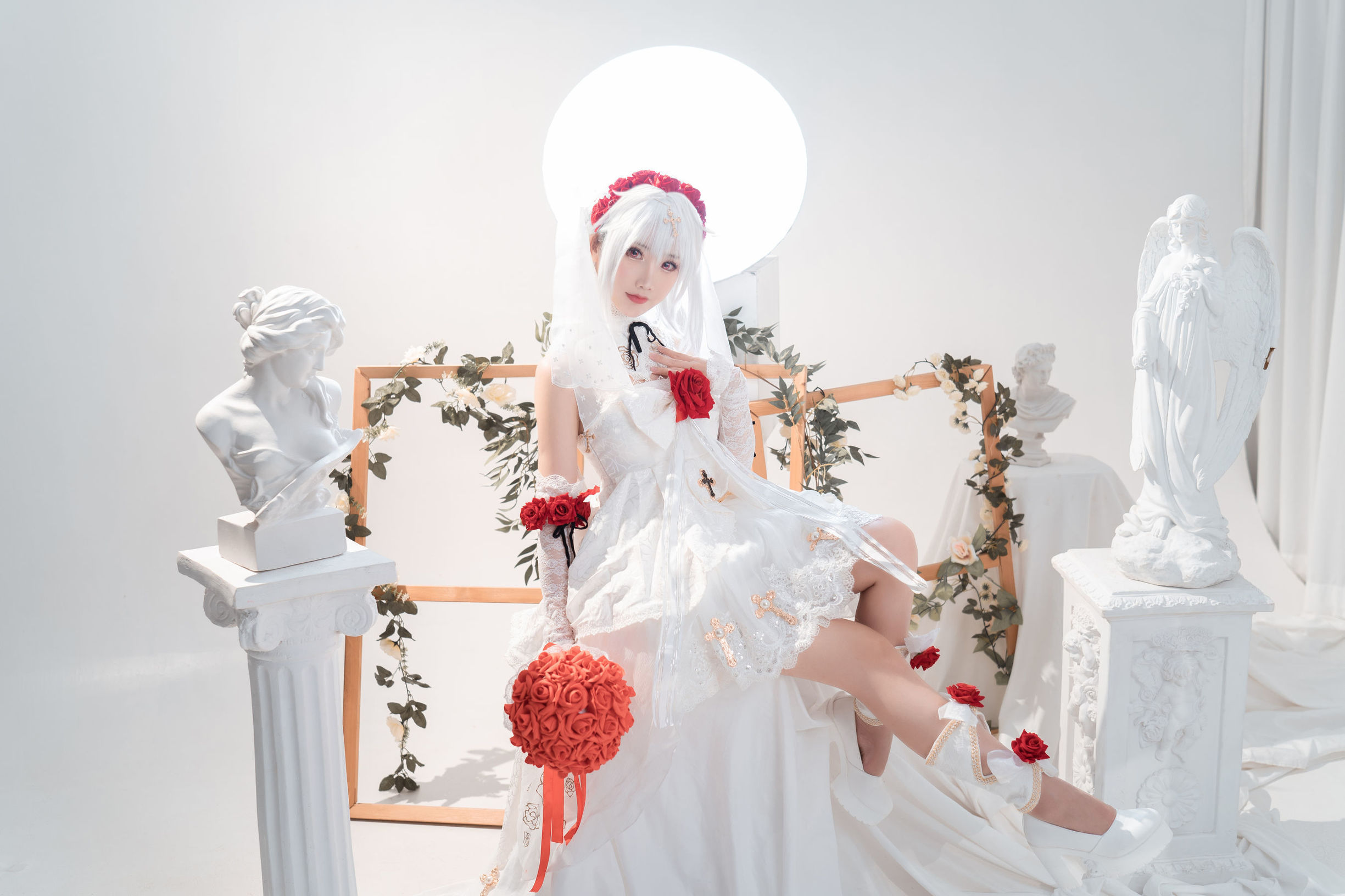 [網紅COSER] 可愛人氣Coser麵餅仙兒 - 德麗莎婚紗
