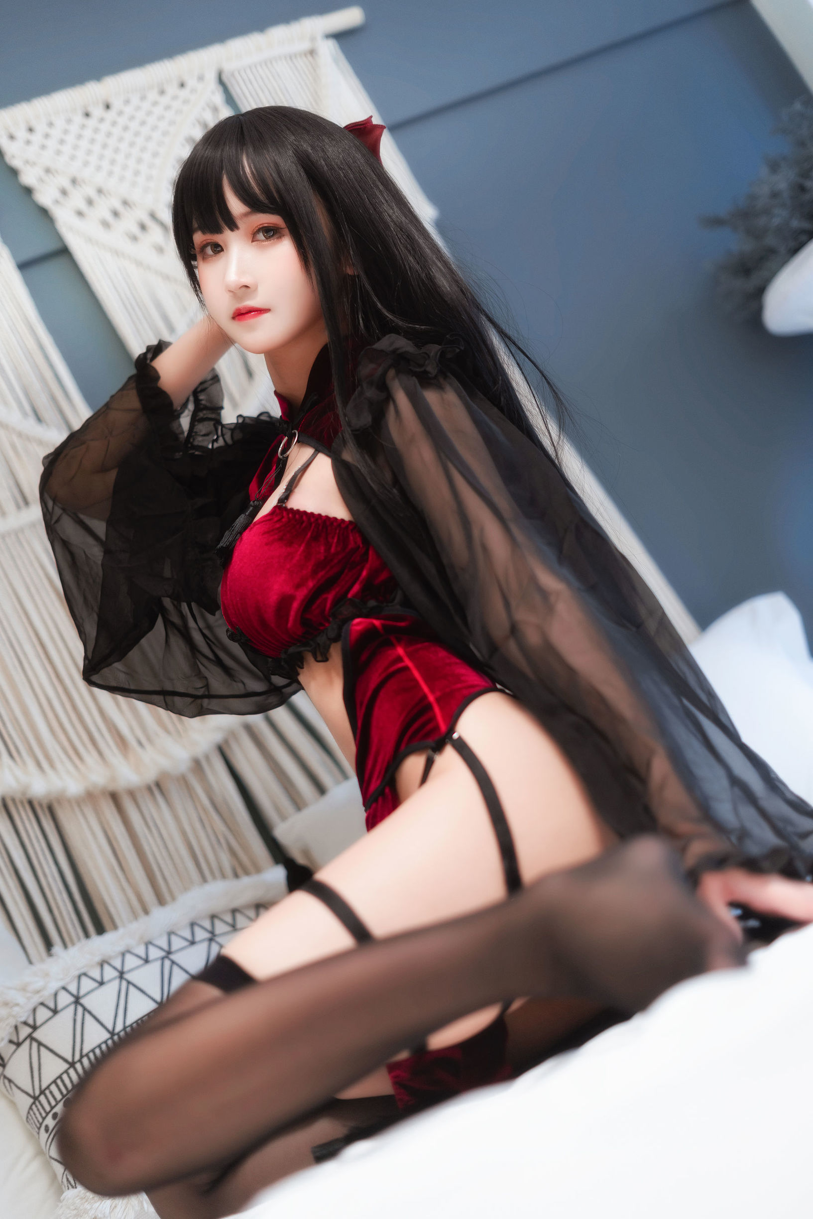 Internet Celebrity Coser] Weibo Girl Sandu_69 - Latex Qipao