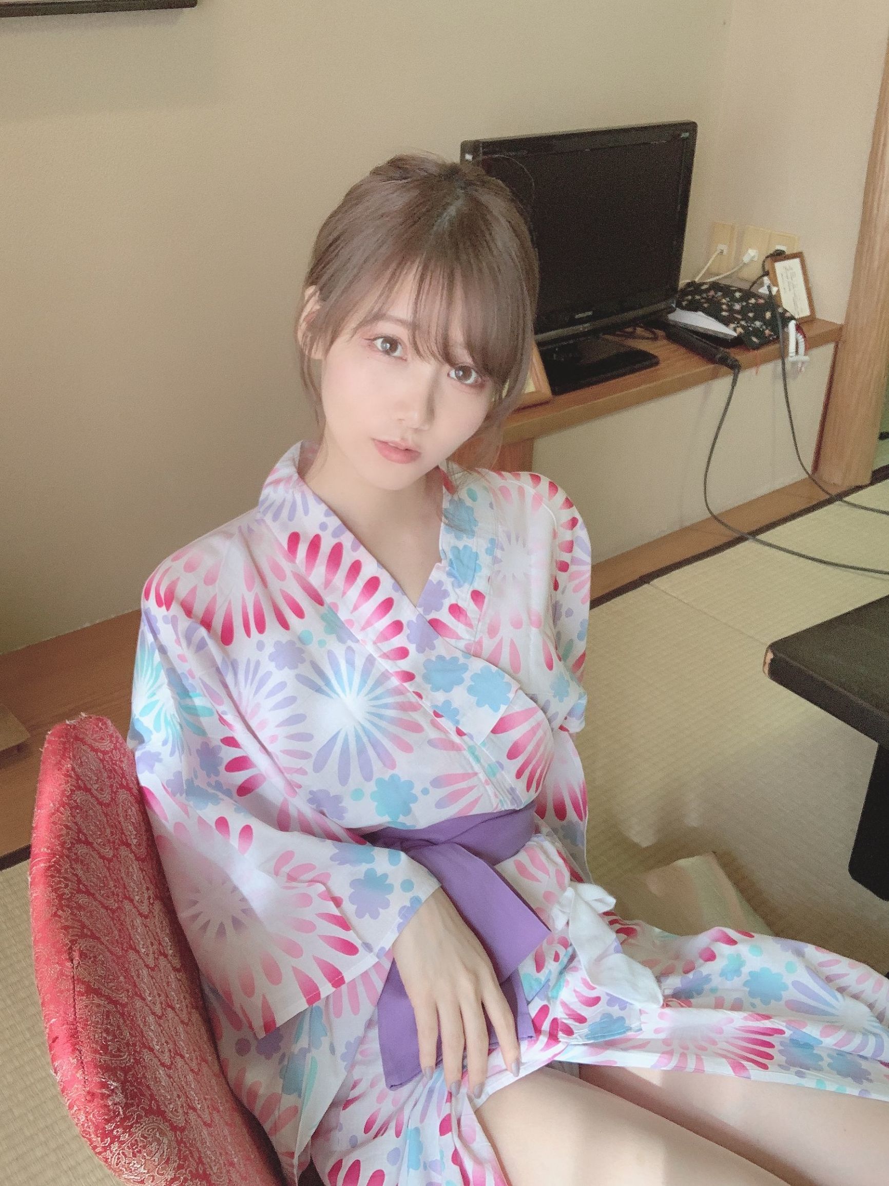 Internet Celebrity Coser] Japanese Sweet Coser Kenken [Fantia] 2020.06 Fireworks Pattern Yukata 