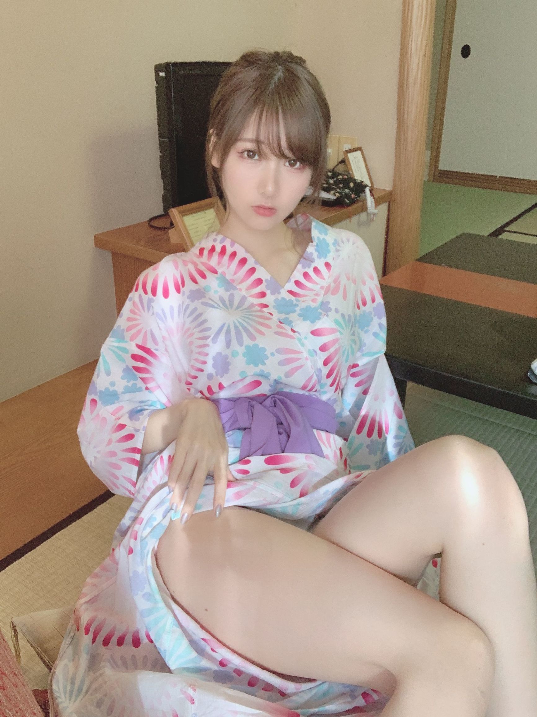 ネット紅COSER] 日本の甘美なCOSERけんけん[ファンティア] 2020.06 花火柄浴衣