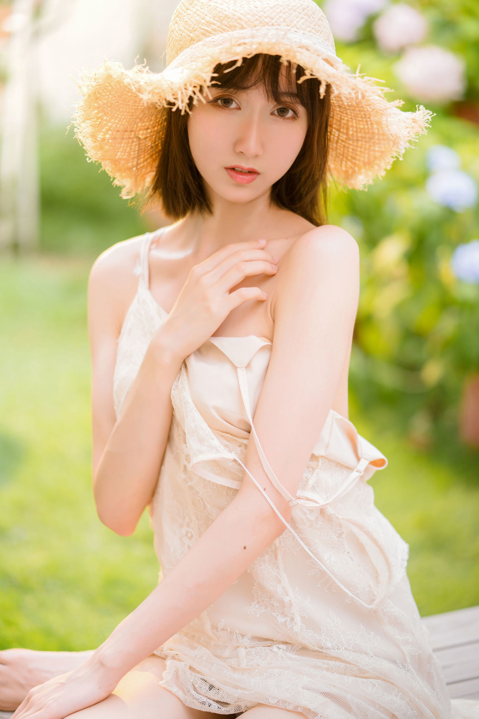 Netizen Coser] Cô gái dễ thương kiểu moe Mộc Miên Miên OwO - Gió nhẹ ẩm ướt