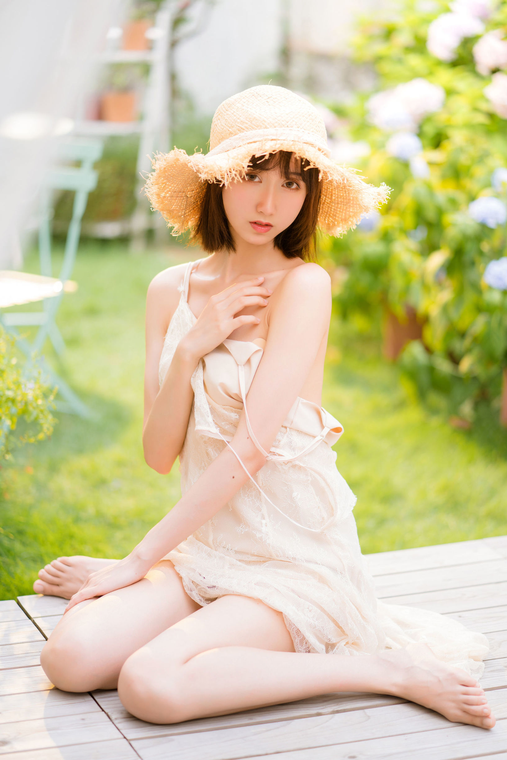 Netizen Coser] Cô gái dễ thương kiểu moe Mộc Miên Miên OwO - Gió nhẹ ẩm ướt