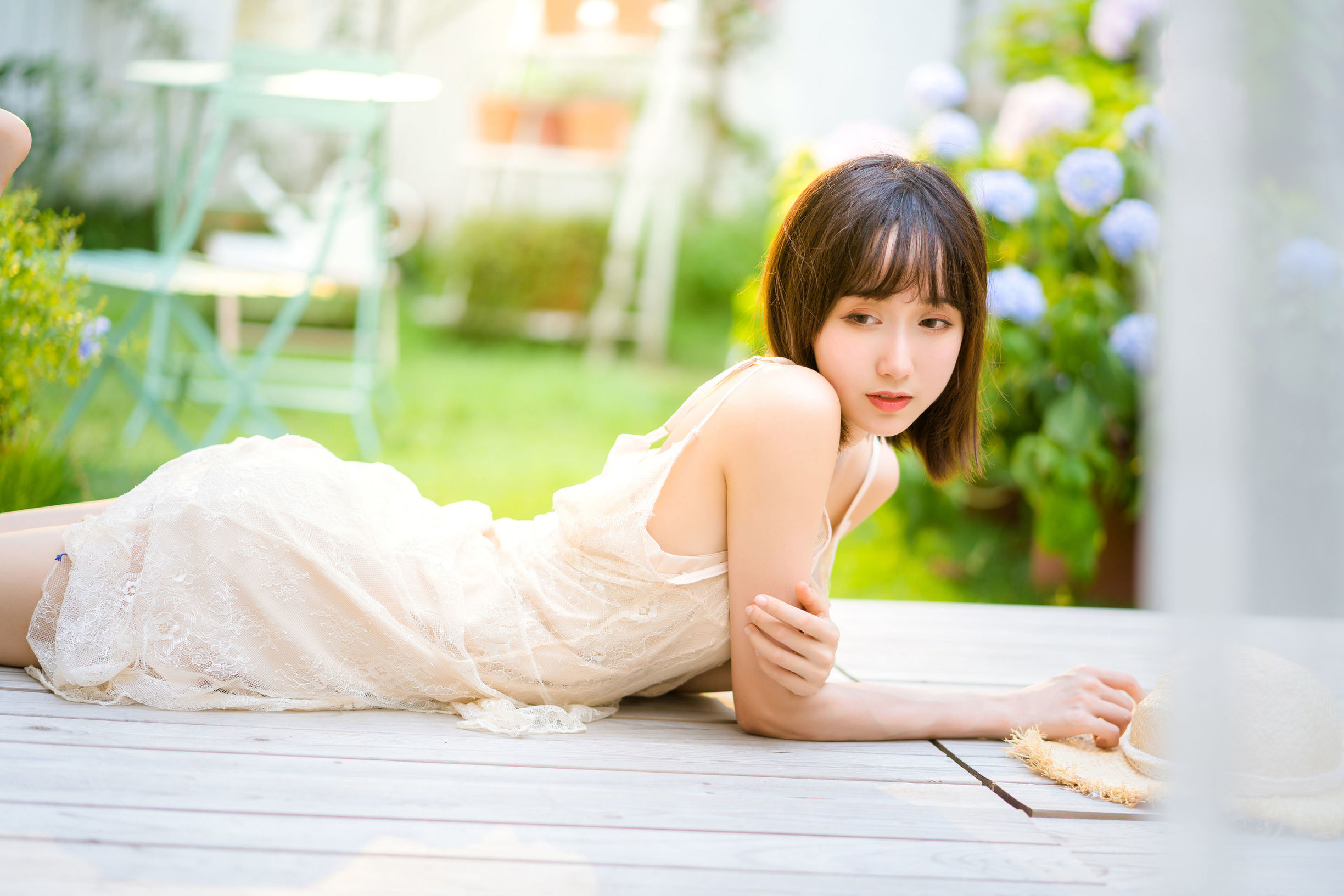 Netizen Coser] Cô gái dễ thương kiểu moe Mộc Miên Miên OwO - Gió nhẹ ẩm ướt
