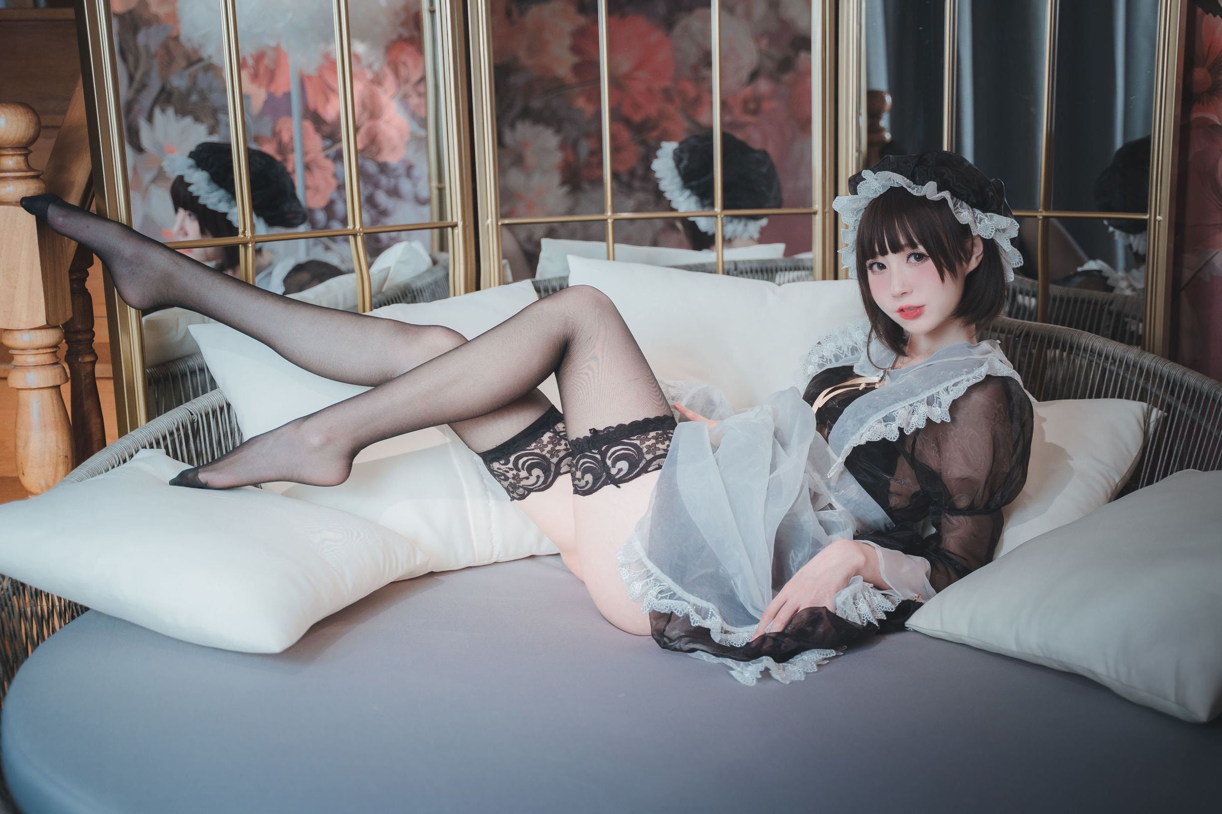 Internet Celebrity Cosplayer] Saionji Nangge - Transparent Maid