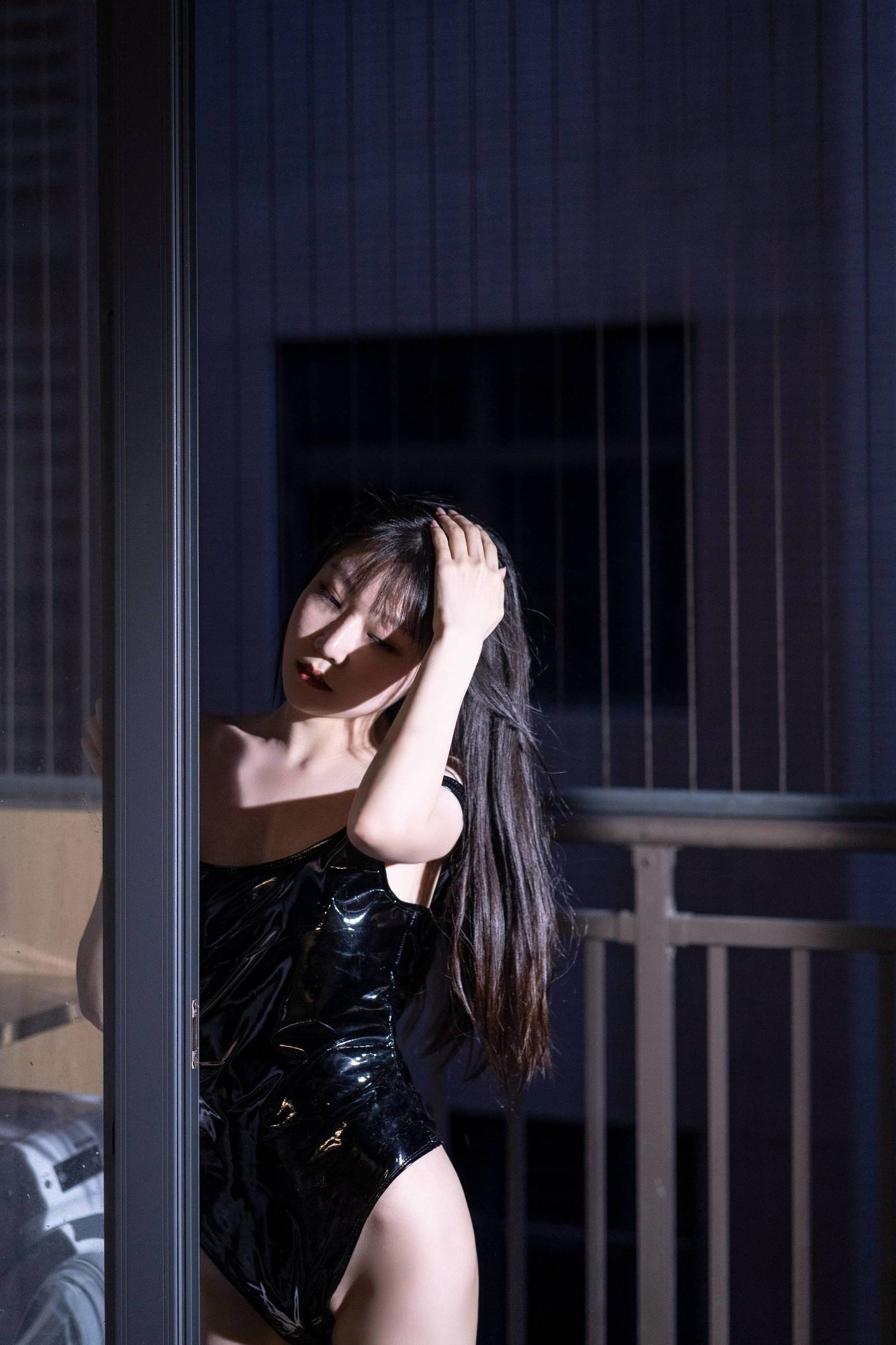 Internet Celebrity COSER] Xiang Cao Miao Lu Lu - Balcony
