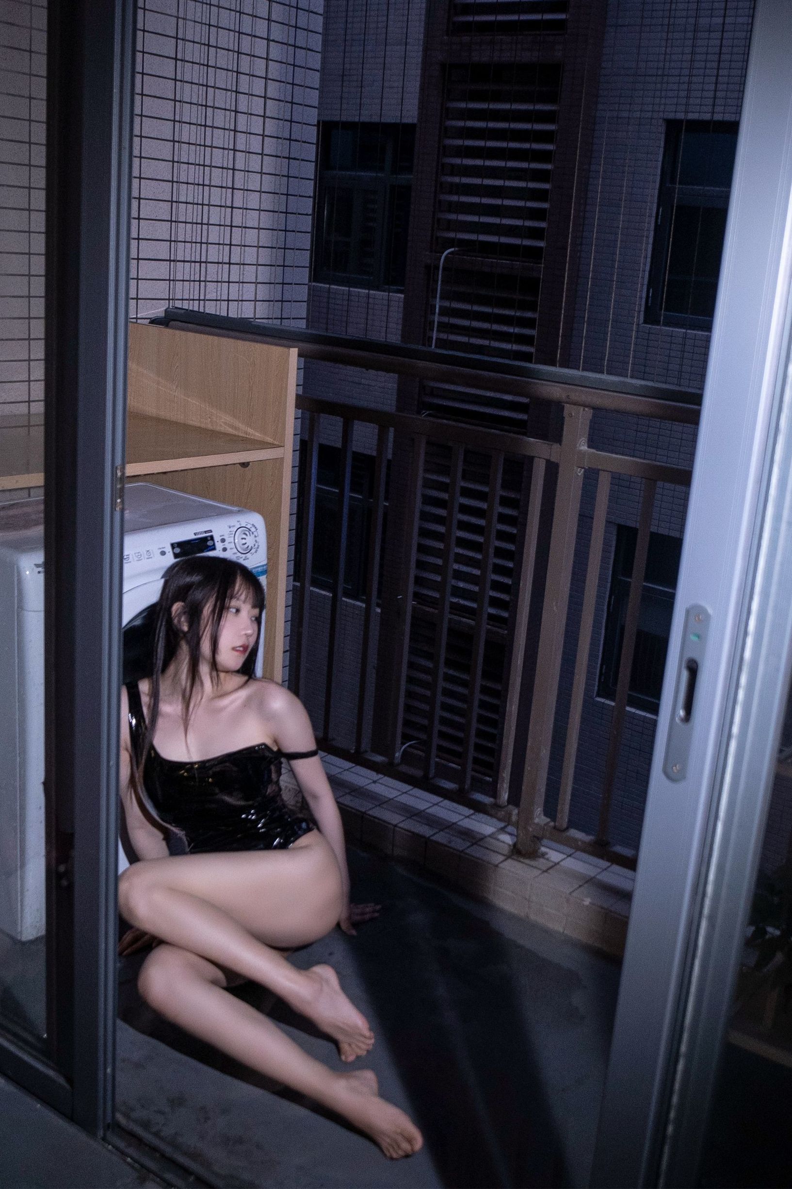 Internet Celebrity COSER] Xiang Cao Miao Lu Lu - Balcony