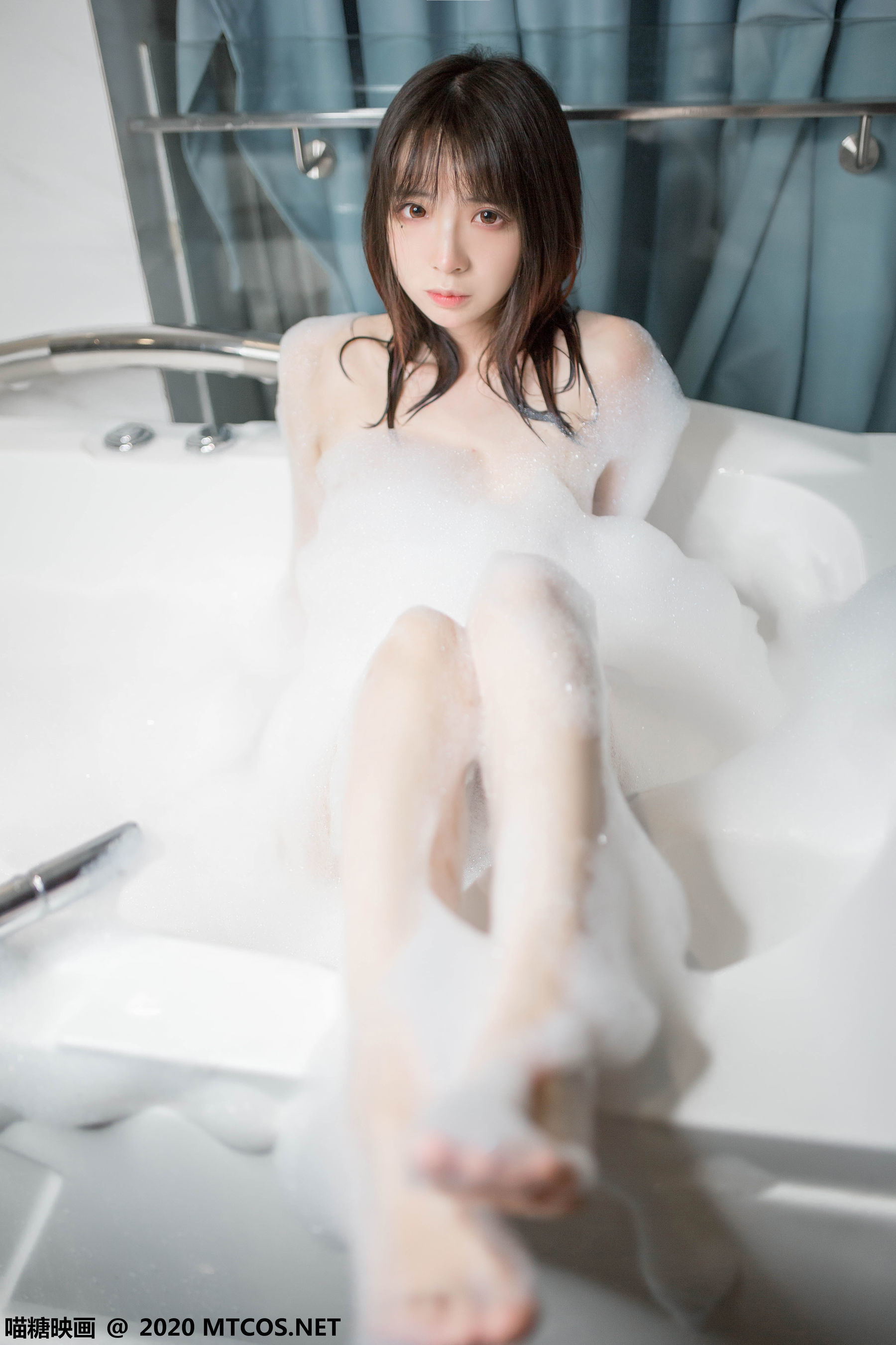 Meow Sugar Film] Vol. 323: Bathtub Bubbles