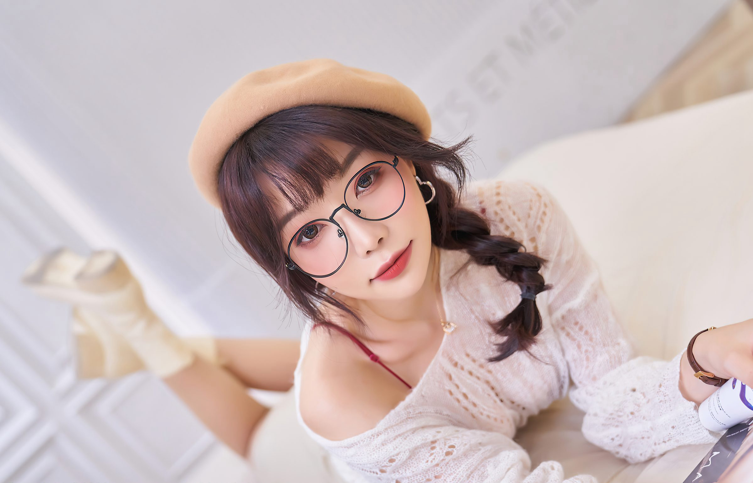 芝芝Booty極品美腿肉絲襪玉足性感大胸2021最新圖集