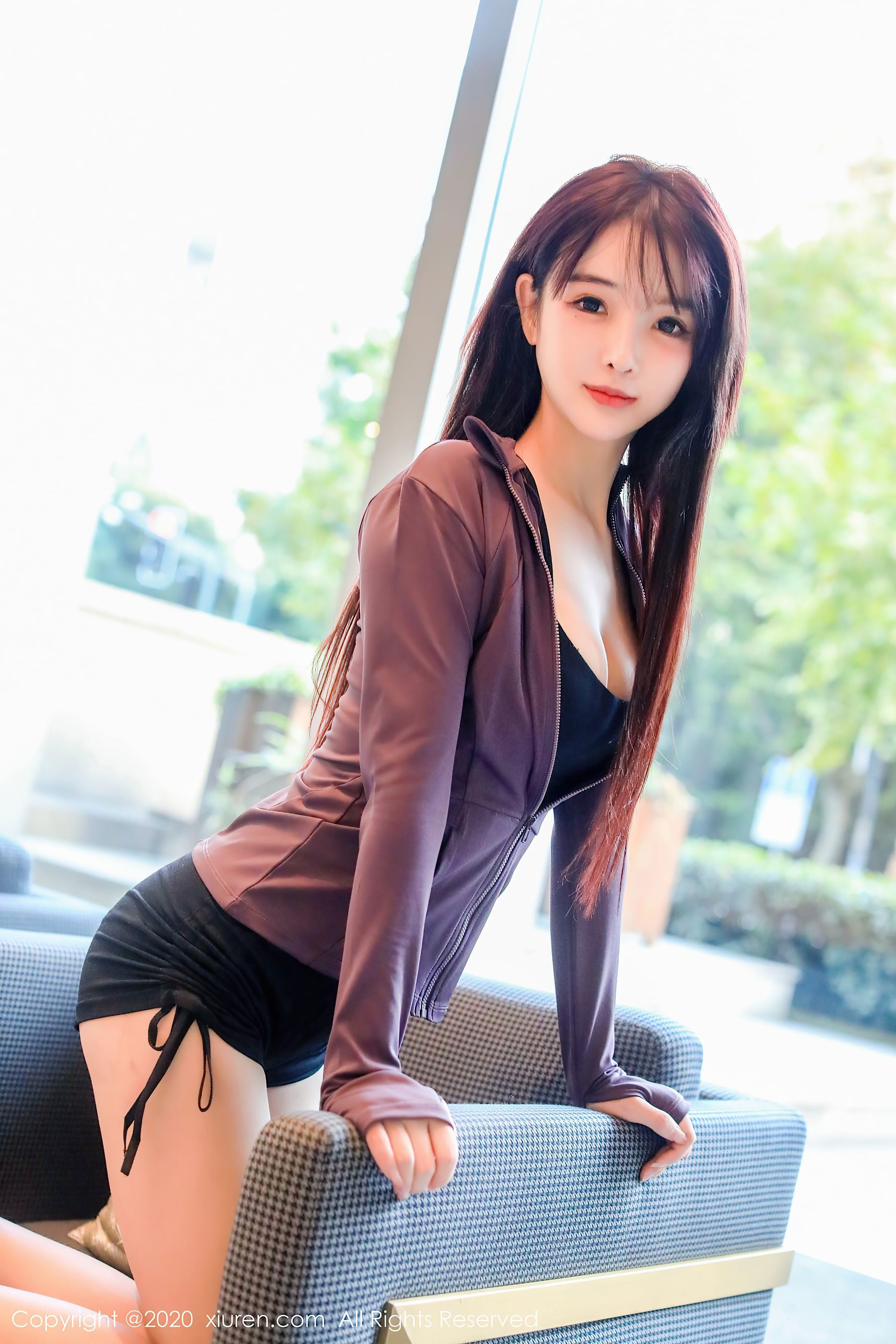 XiuRen] Số 2696 Nam Chu Em Gái