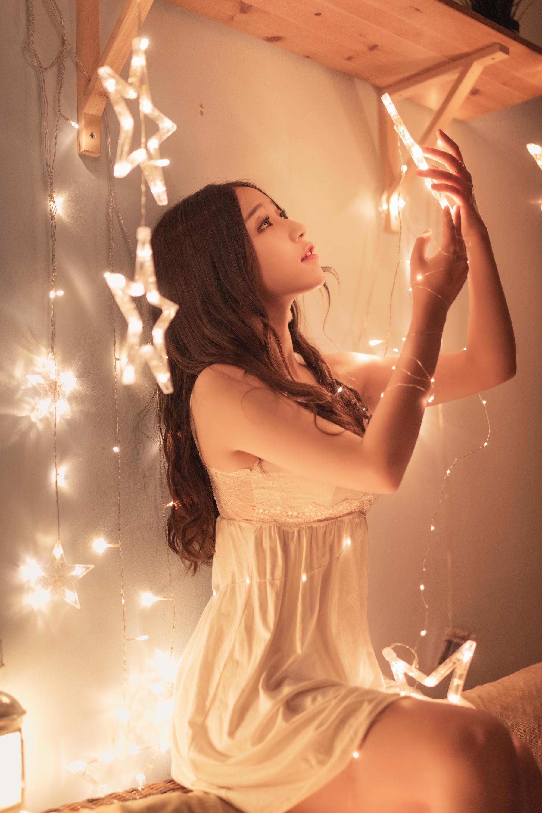 Cosplay] Anime Blogger Mu Ling Mu0 - Under the Lamp Pajamas