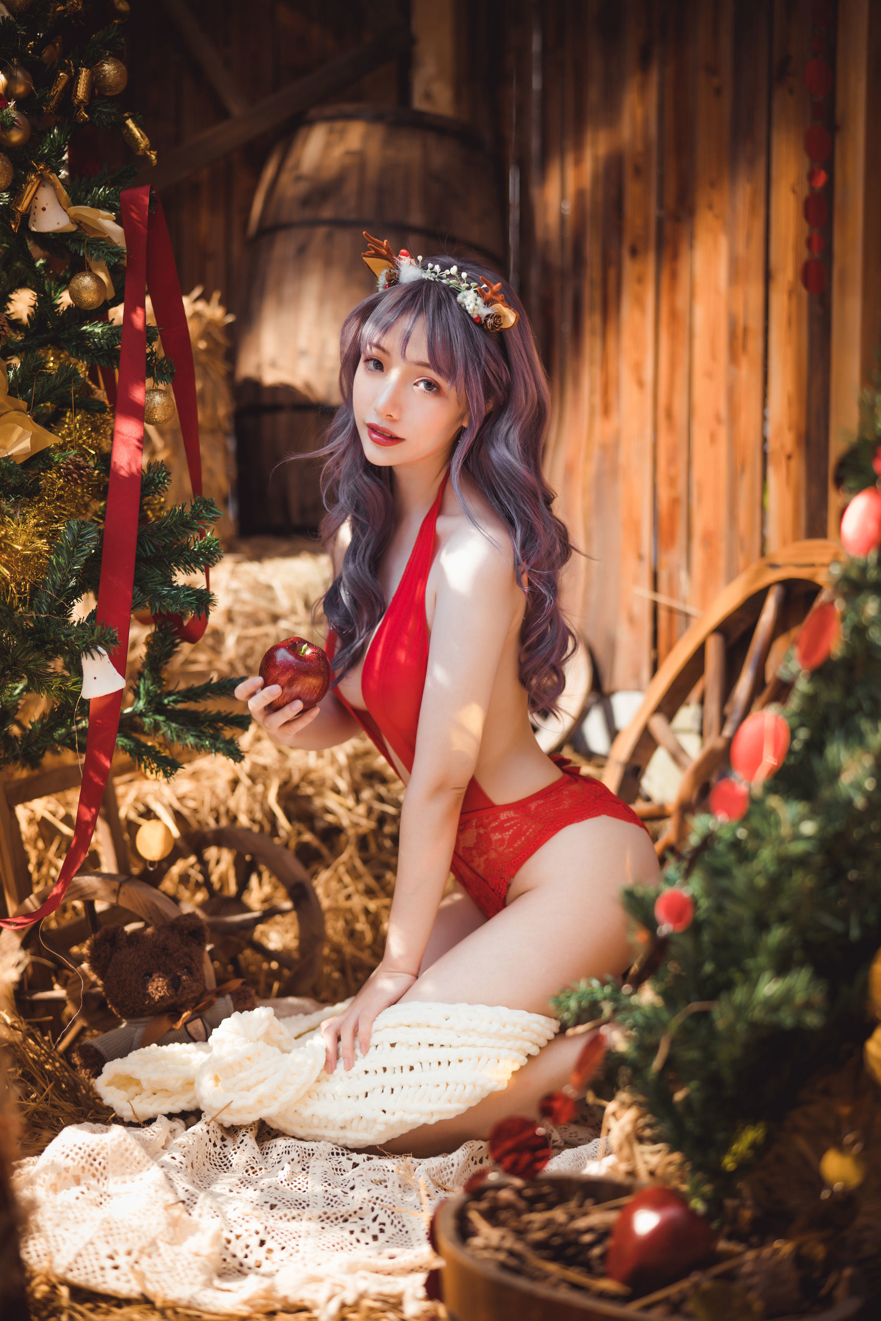 Cosplay] Anime Blogger Wen Mei - 2020 Christmas