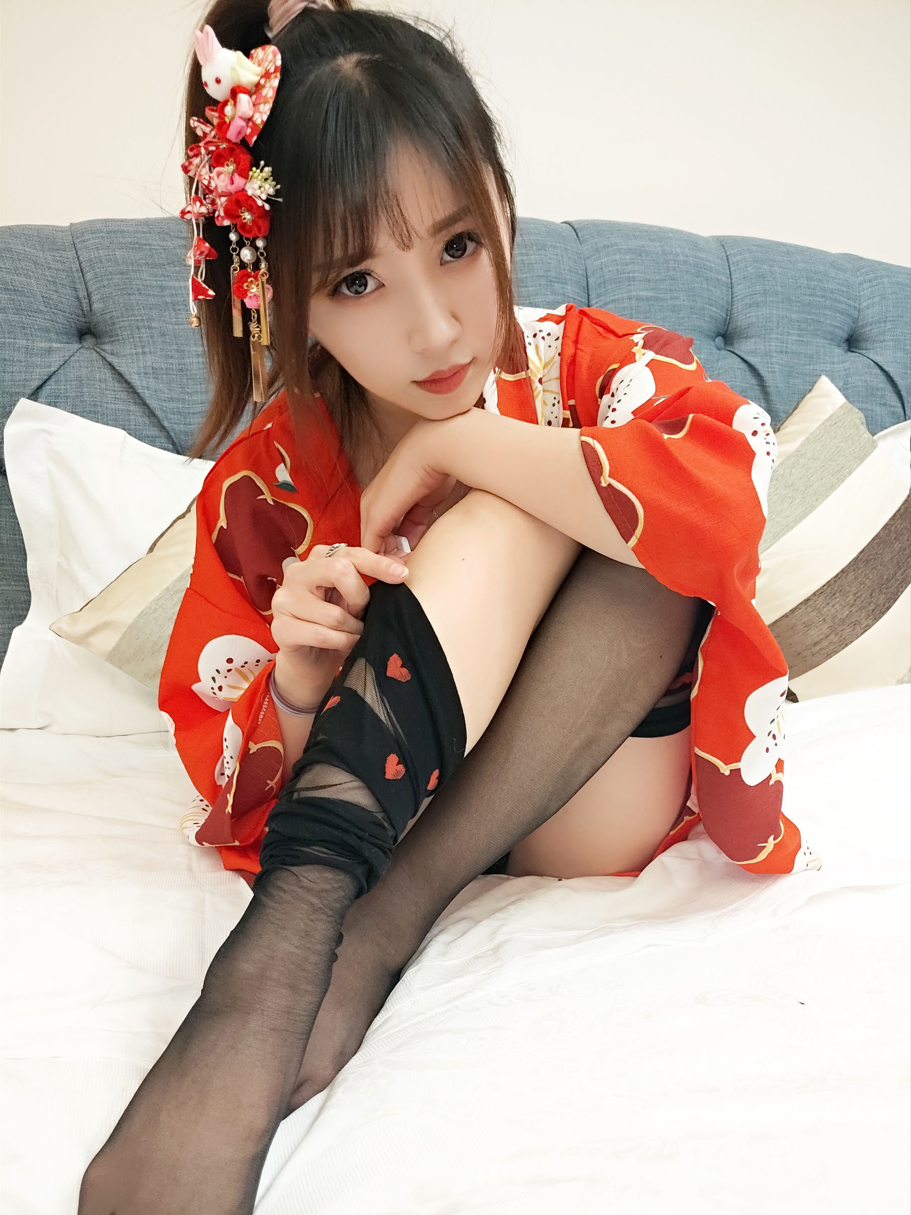 Cosplay] Đấu Ngư Chủ Bá Tiểu Nữ Phù Thủy Luna - Áo Kimono hình trái tim màu đen tất dài