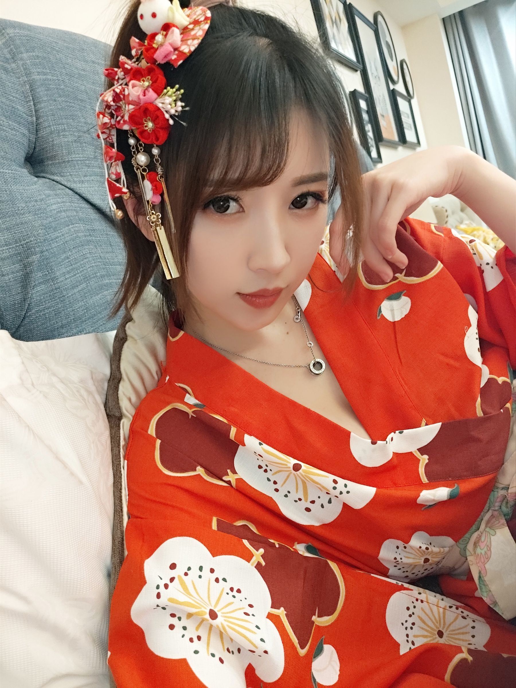 Cosplay] Đấu Ngư Chủ Bá Tiểu Nữ Phù Thủy Luna - Áo Kimono hình trái tim màu đen tất dài