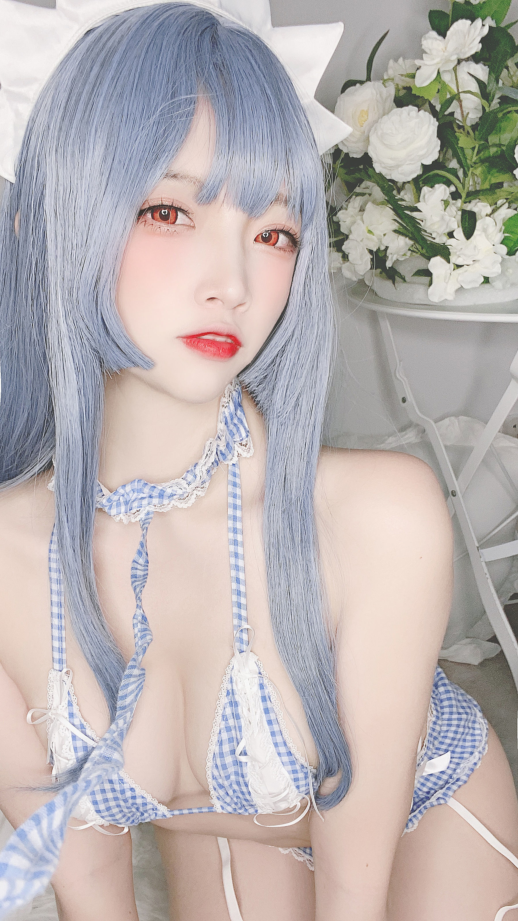 Cosplay] 人気のコスプレイヤー 二佐ニサ - ブルー格子ビキニメイド