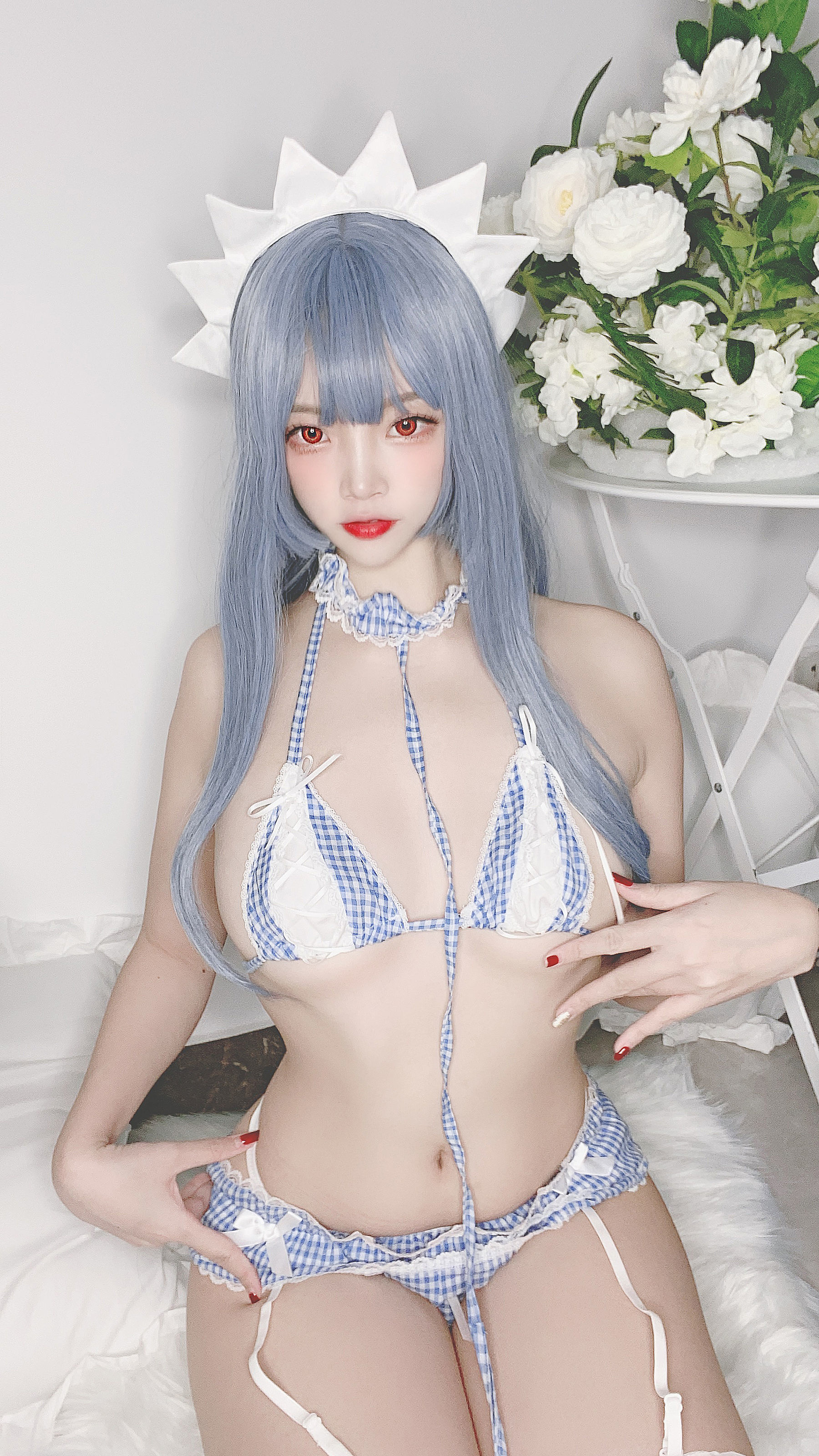 Cosplay] 人気のコスプレイヤー 二佐ニサ - ブルー格子ビキニメイド