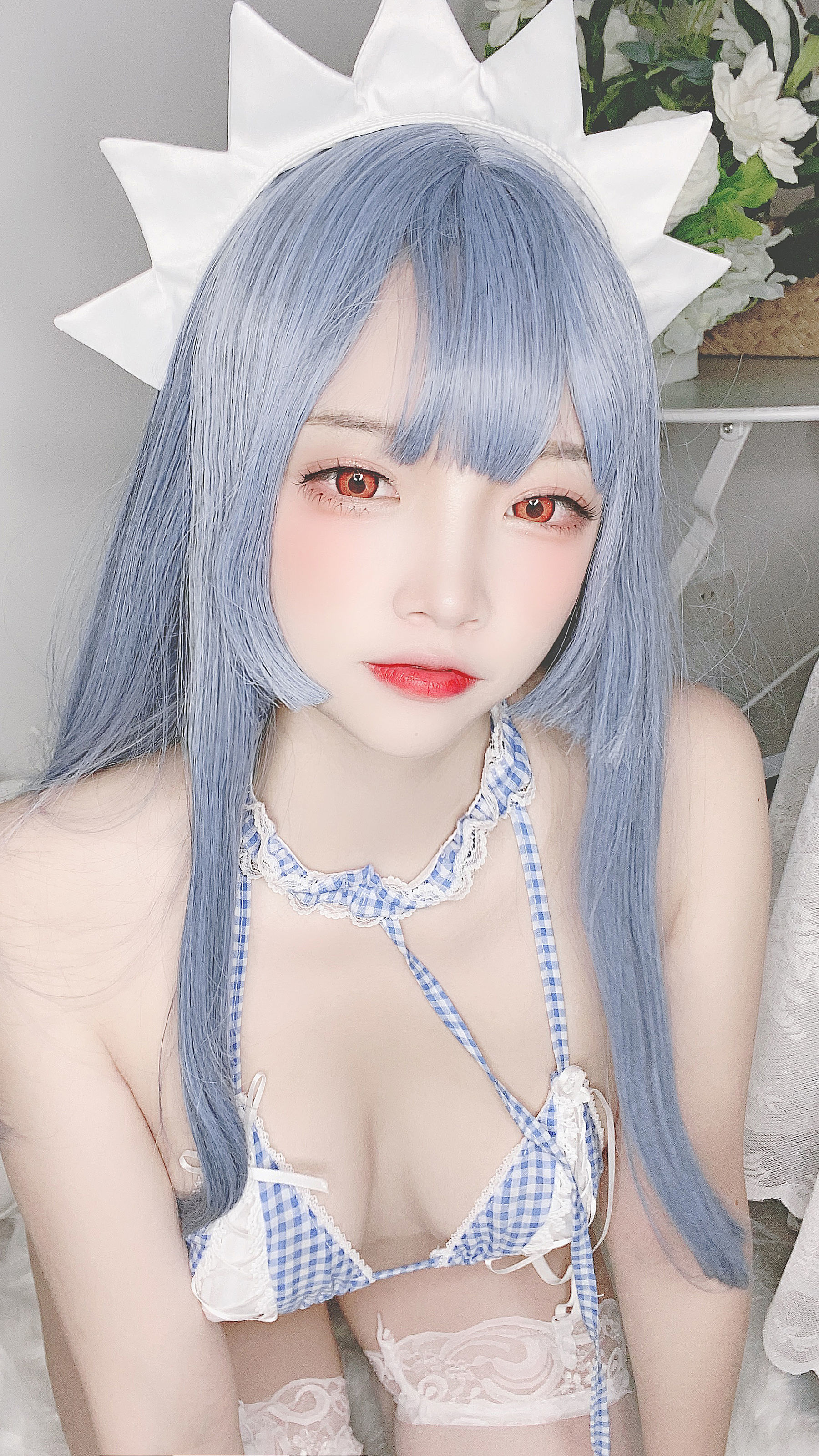Cosplay] 人気のコスプレイヤー 二佐ニサ - ブルー格子ビキニメイド