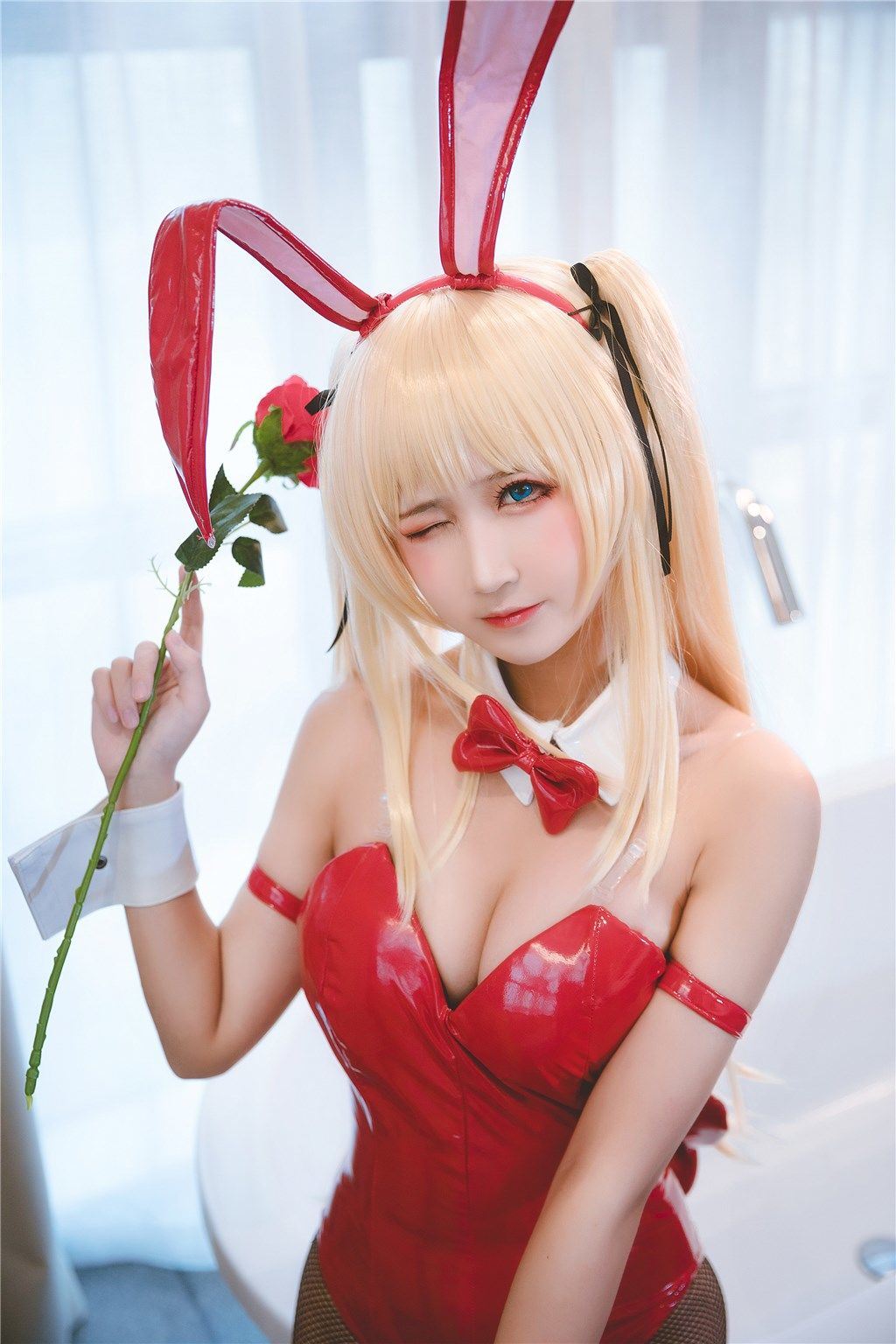 Cosplay] 微博妹子三度_69 - 黑絲兔女郎